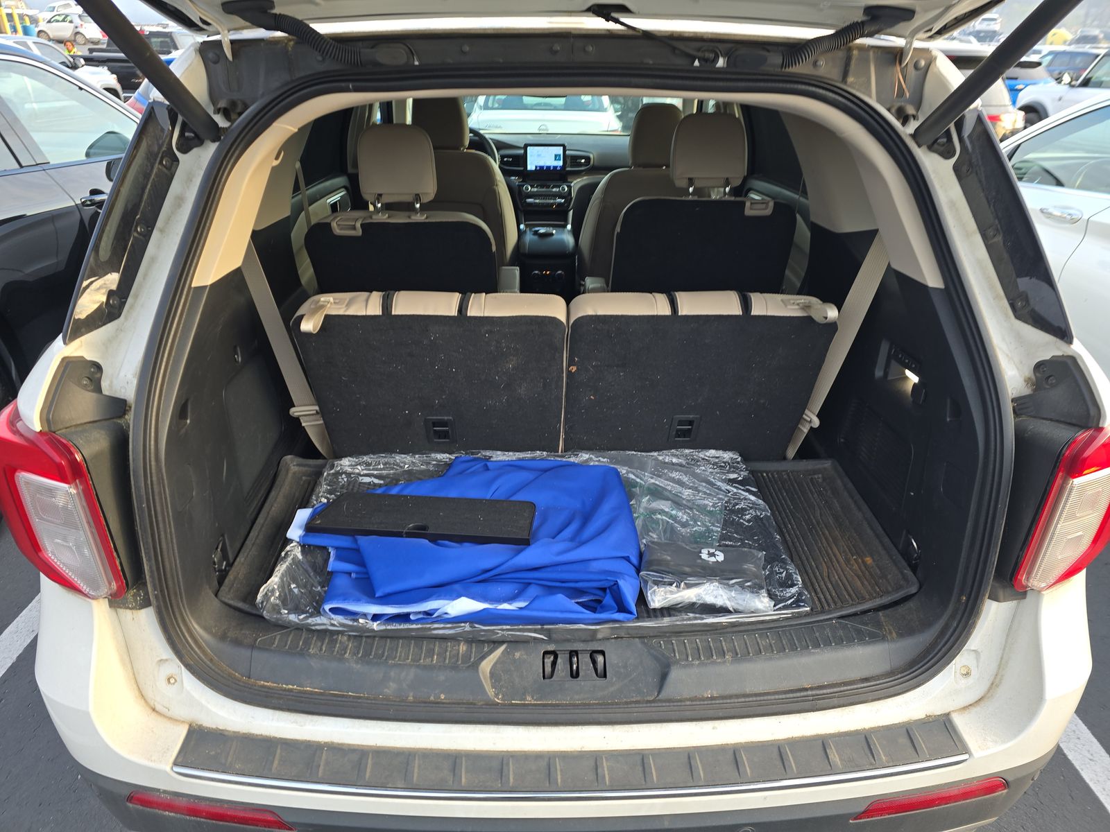 2023 Ford Explorer Limited FWD