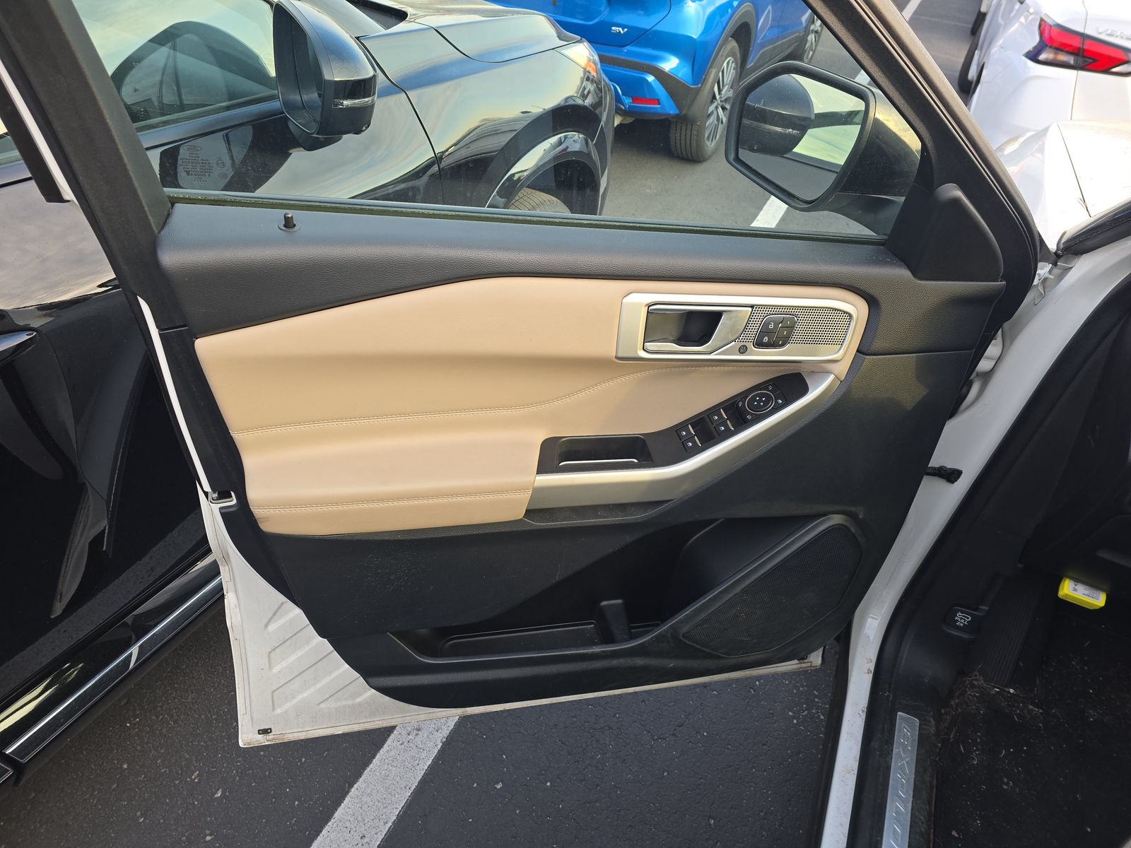 2023 Ford Explorer Limited FWD