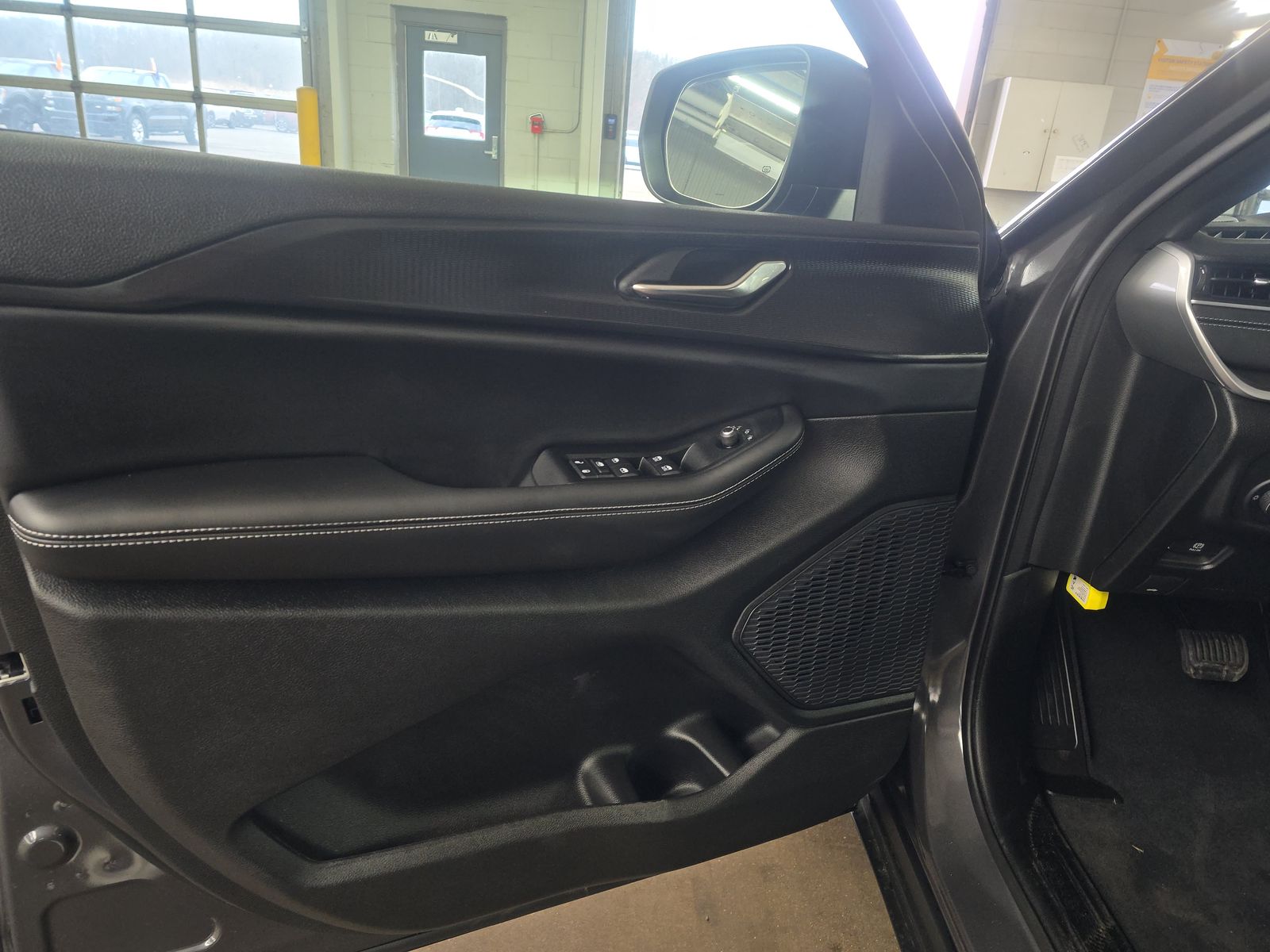 JEEP GRAND CHEROKEE - 10