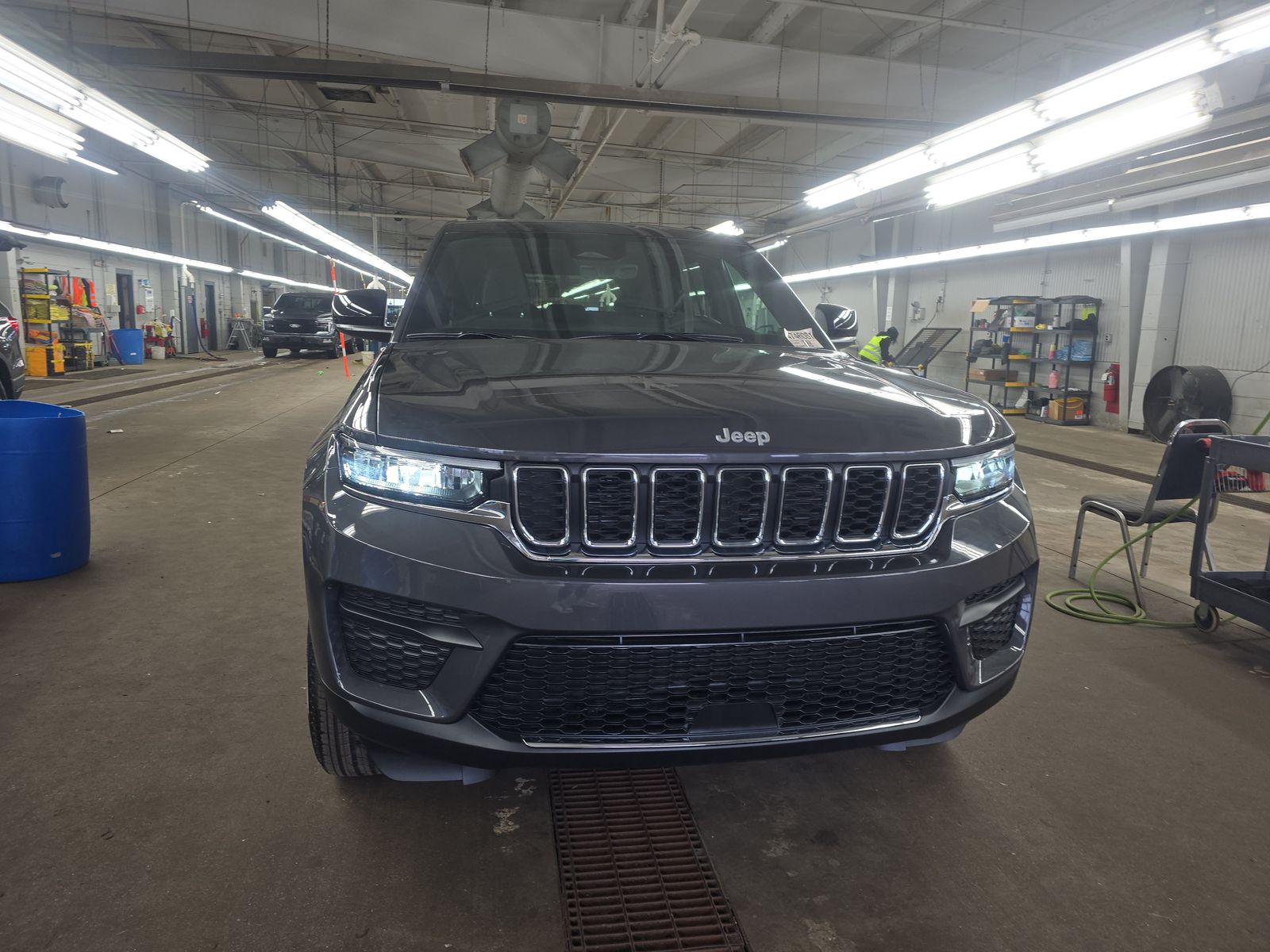 JEEP GRAND CHEROKEE - 3