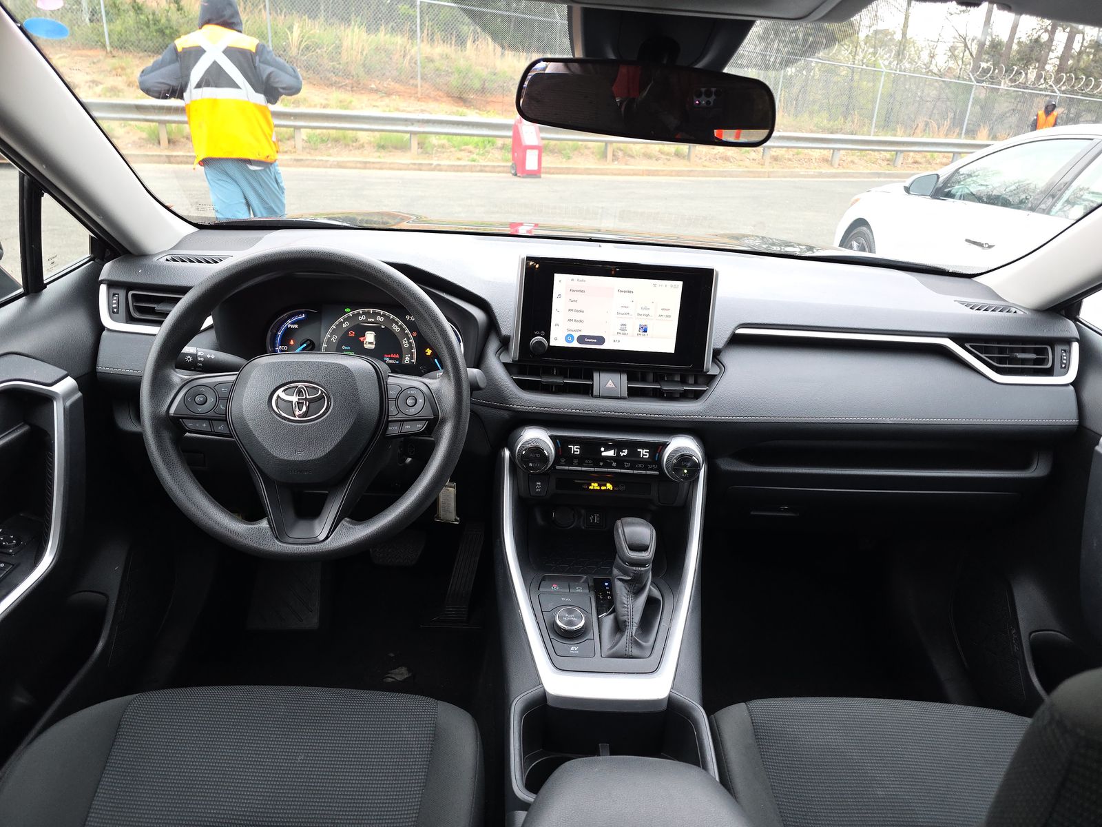 2025 Toyota RAV4 Hybrid LE AWD