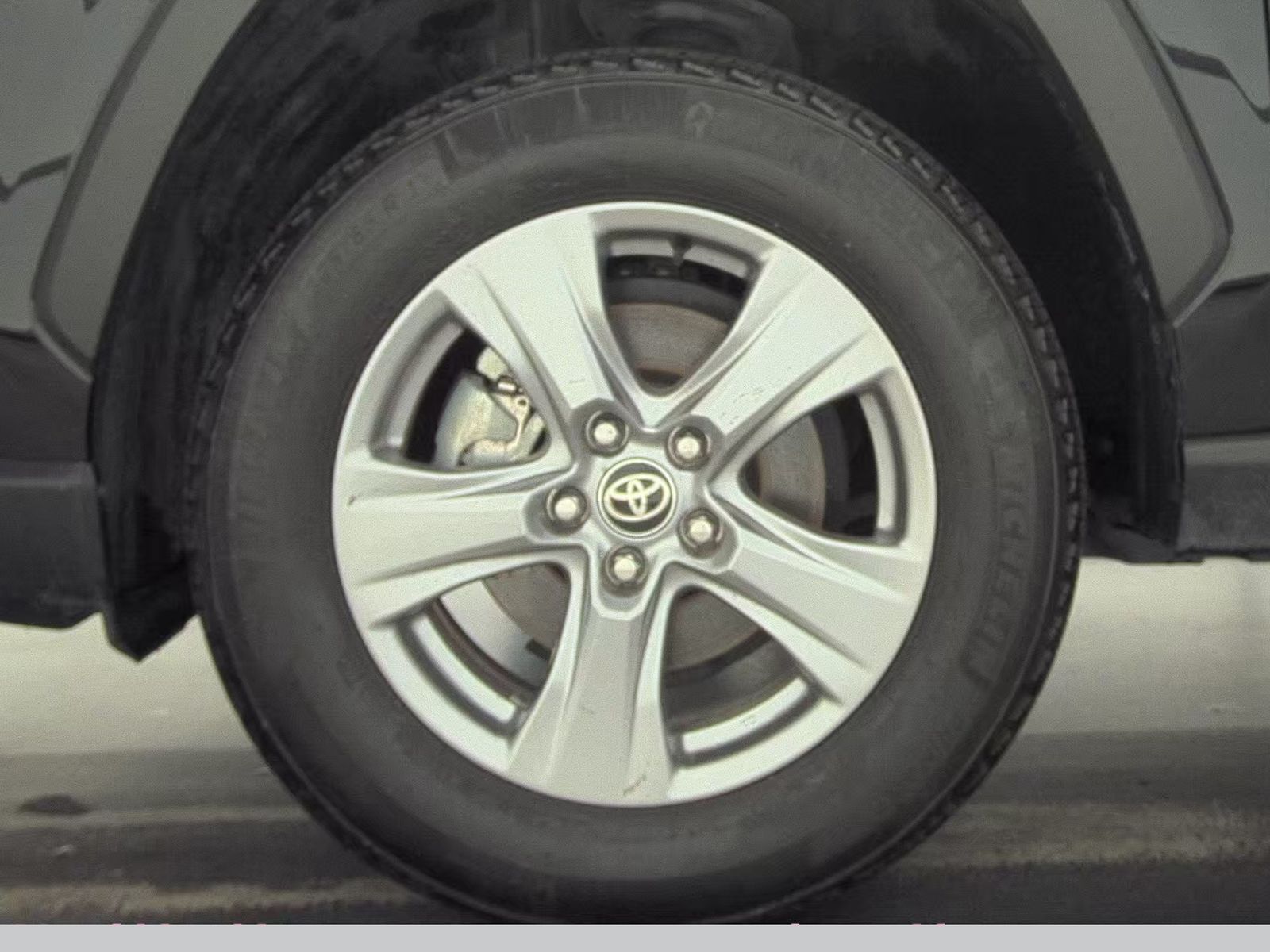 2025 Toyota RAV4 Hybrid LE AWD