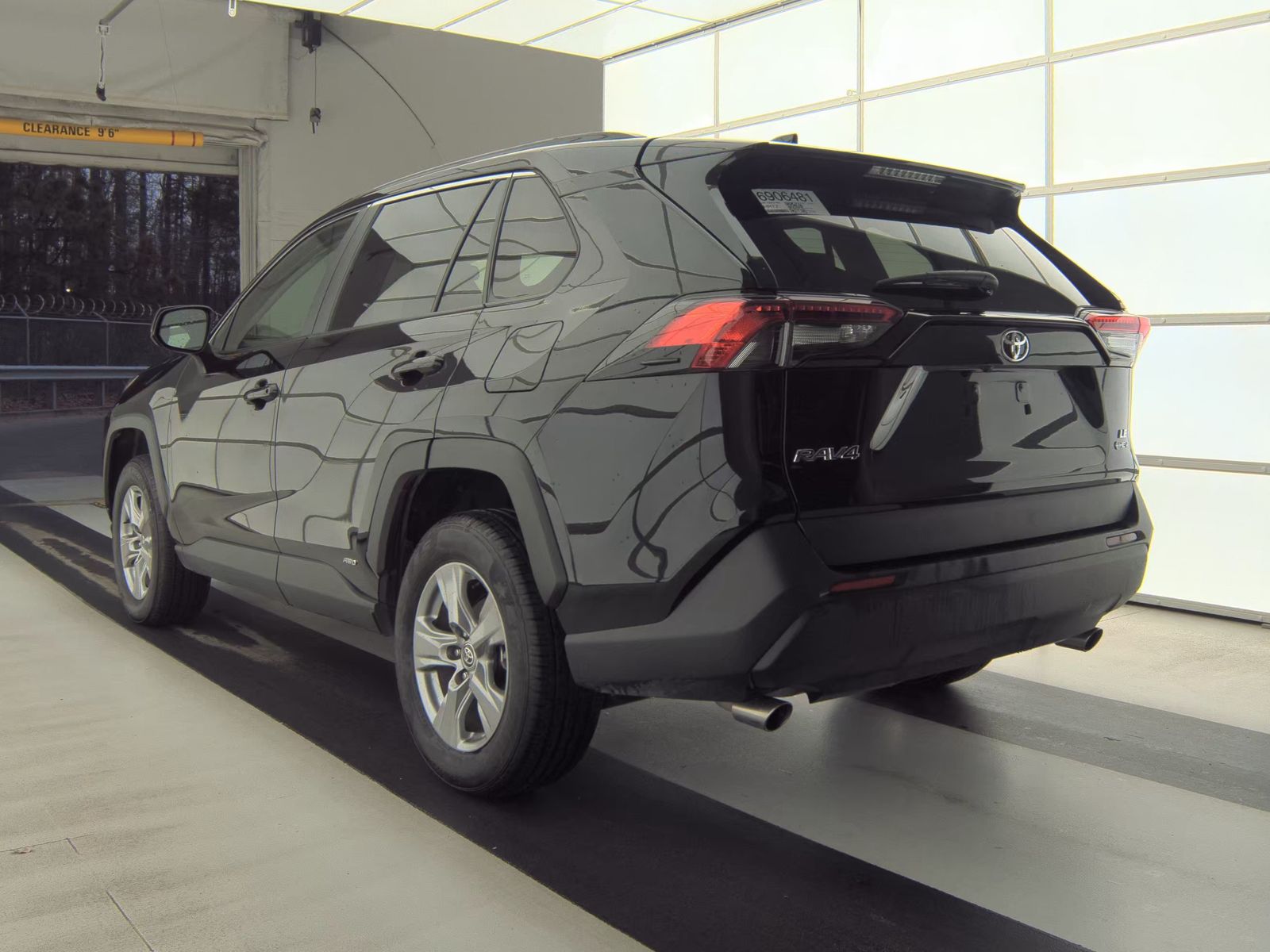 2025 Toyota RAV4 Hybrid LE AWD