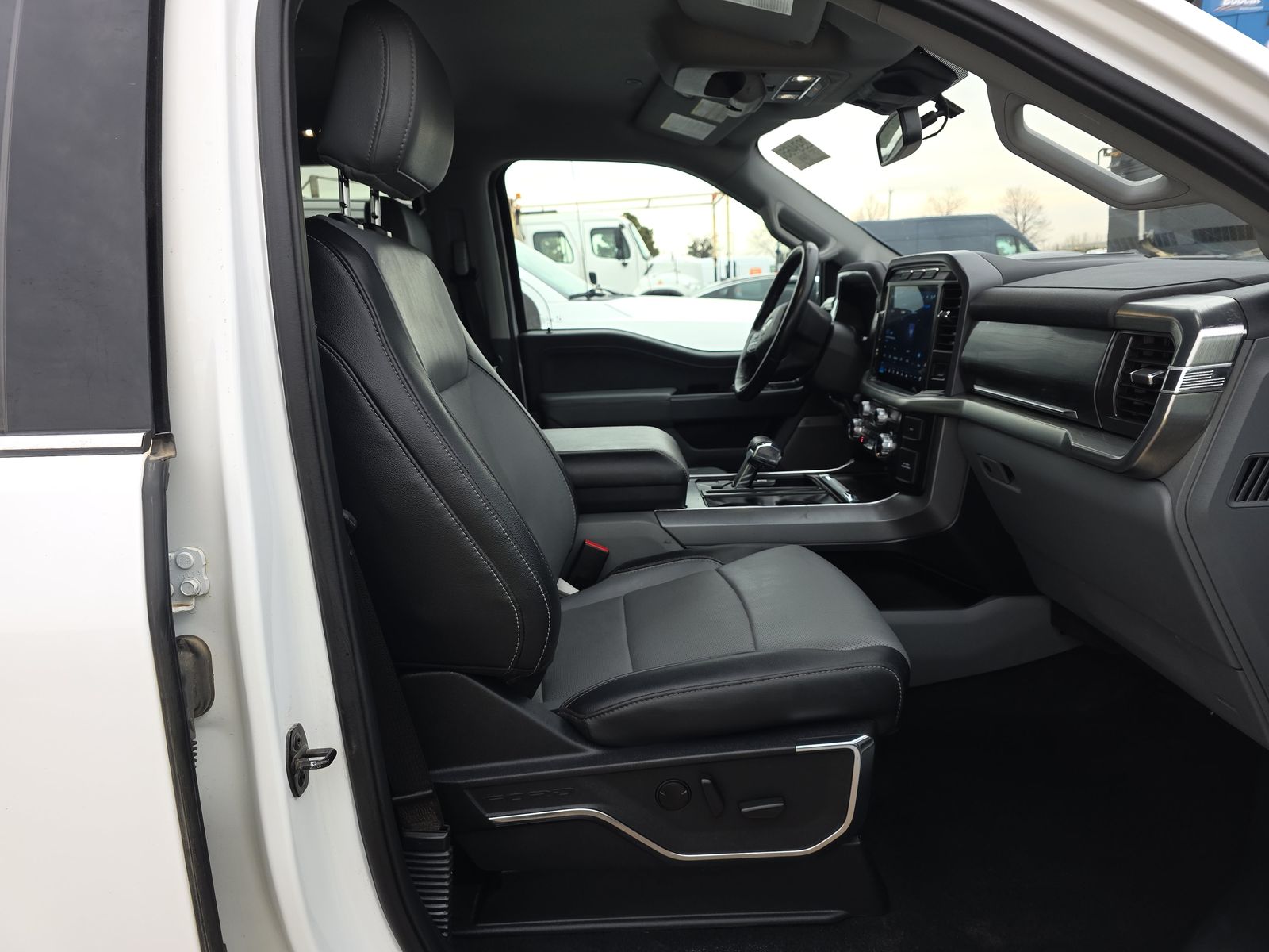 2023 Ford F-150 Lariat AWD