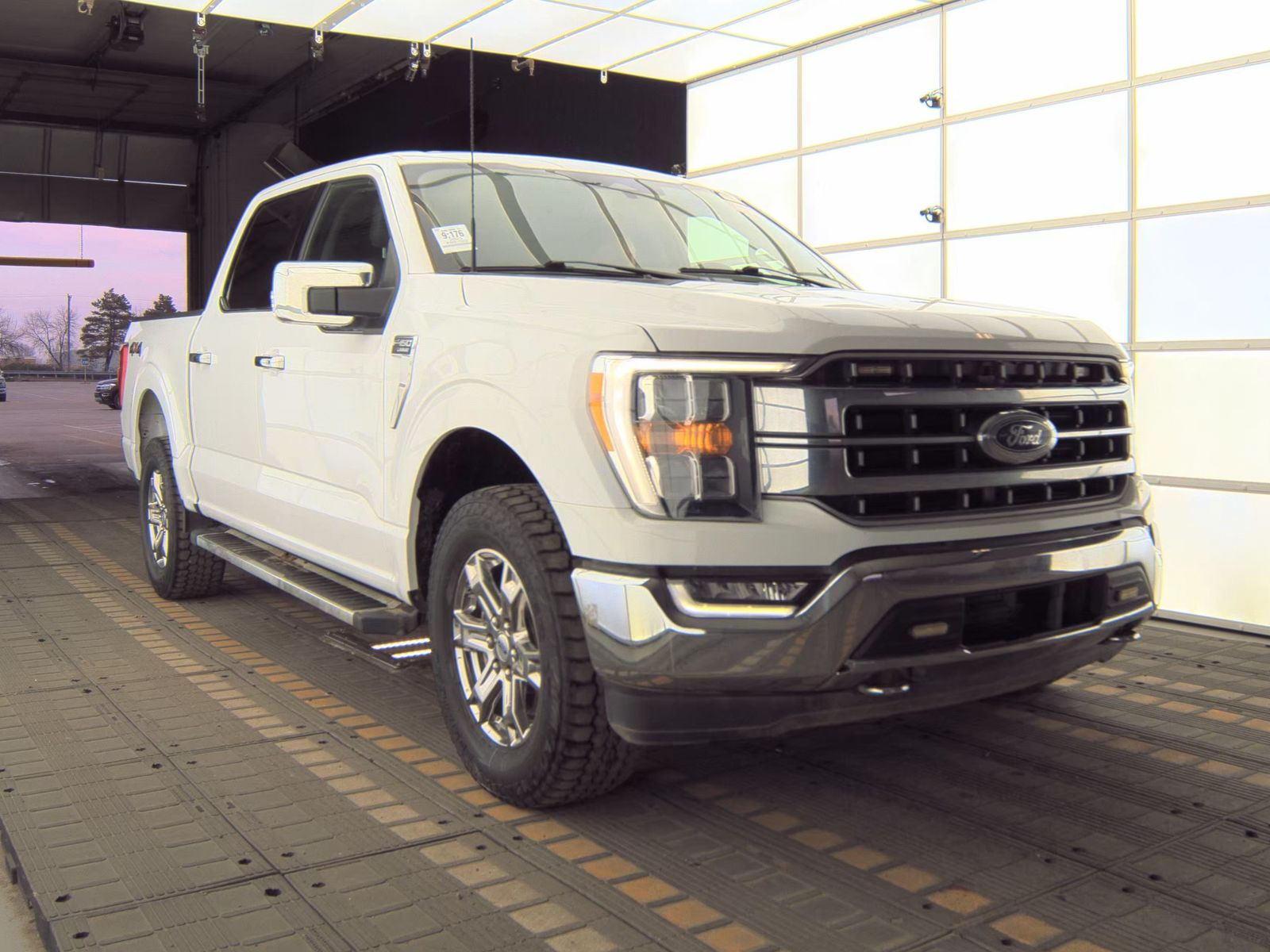 2023 Ford F-150 Lariat AWD