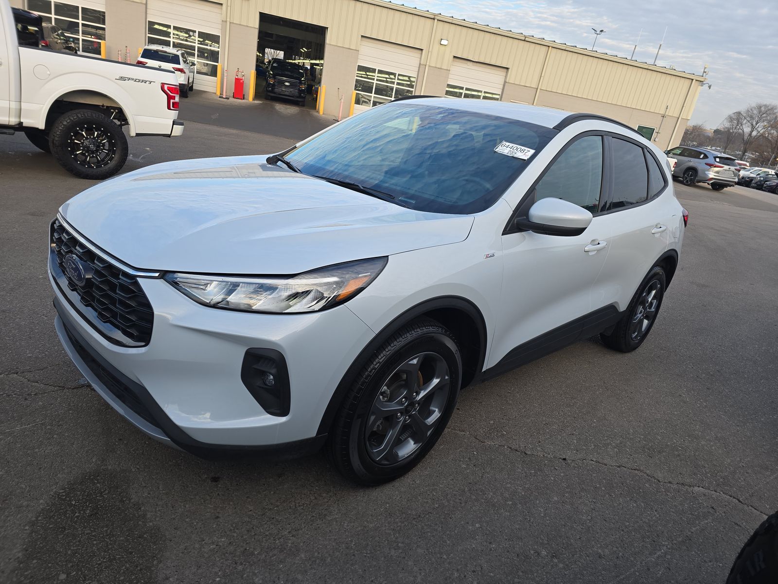 2025 Ford Escape Hybrid ST-Line Elite AWD