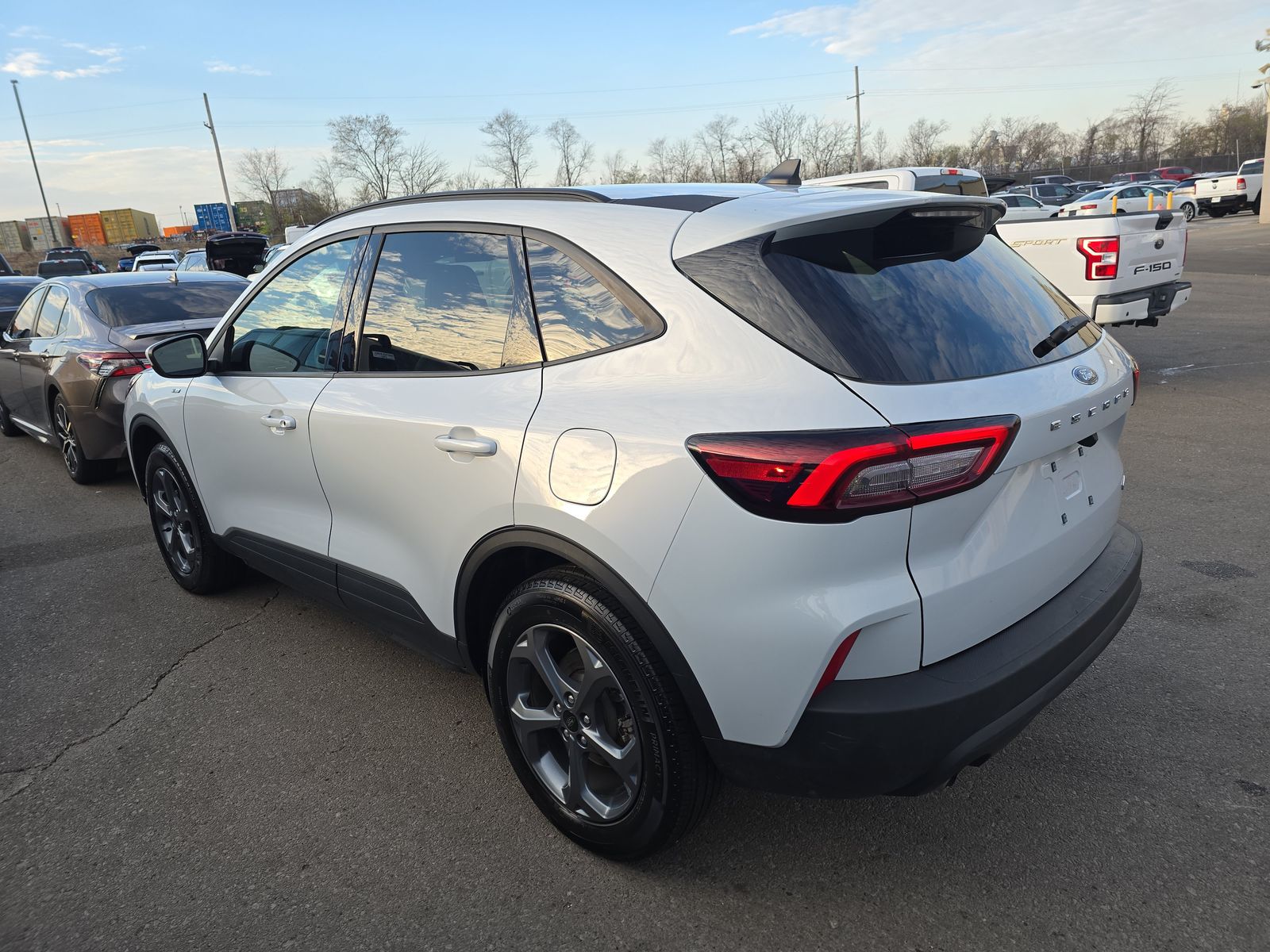 2025 Ford Escape Hybrid ST-Line Elite AWD