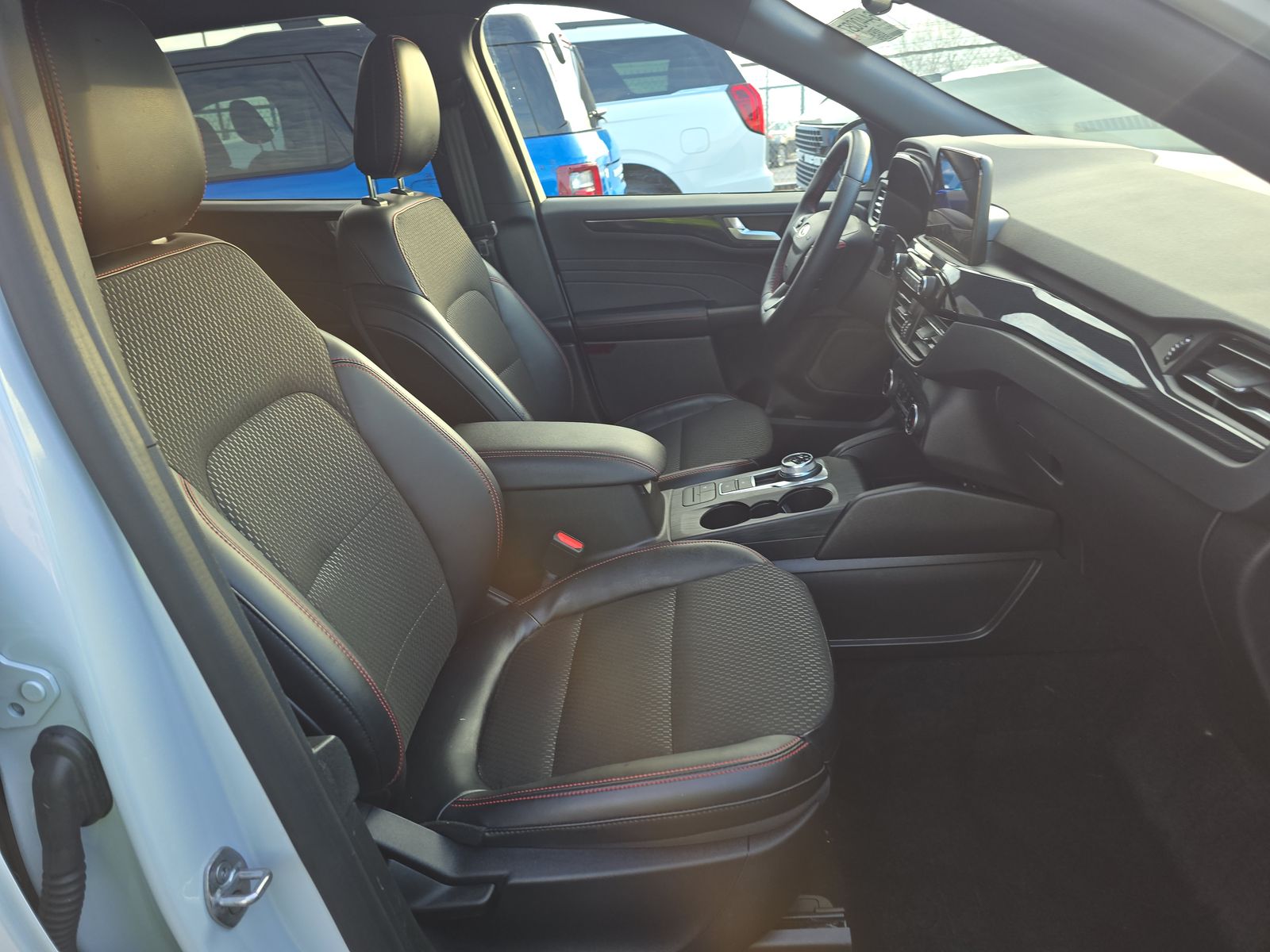 2025 Ford Escape Hybrid ST-Line Elite AWD