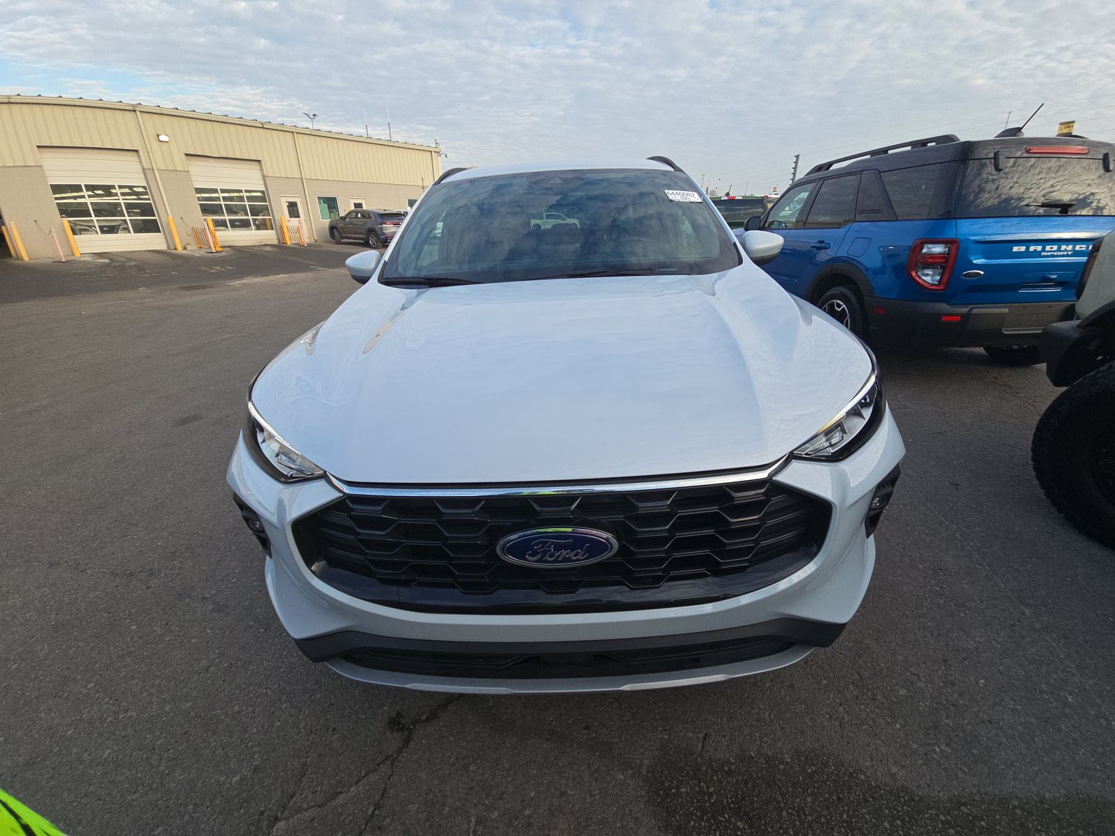 2025 Ford Escape Hybrid ST-Line Elite AWD