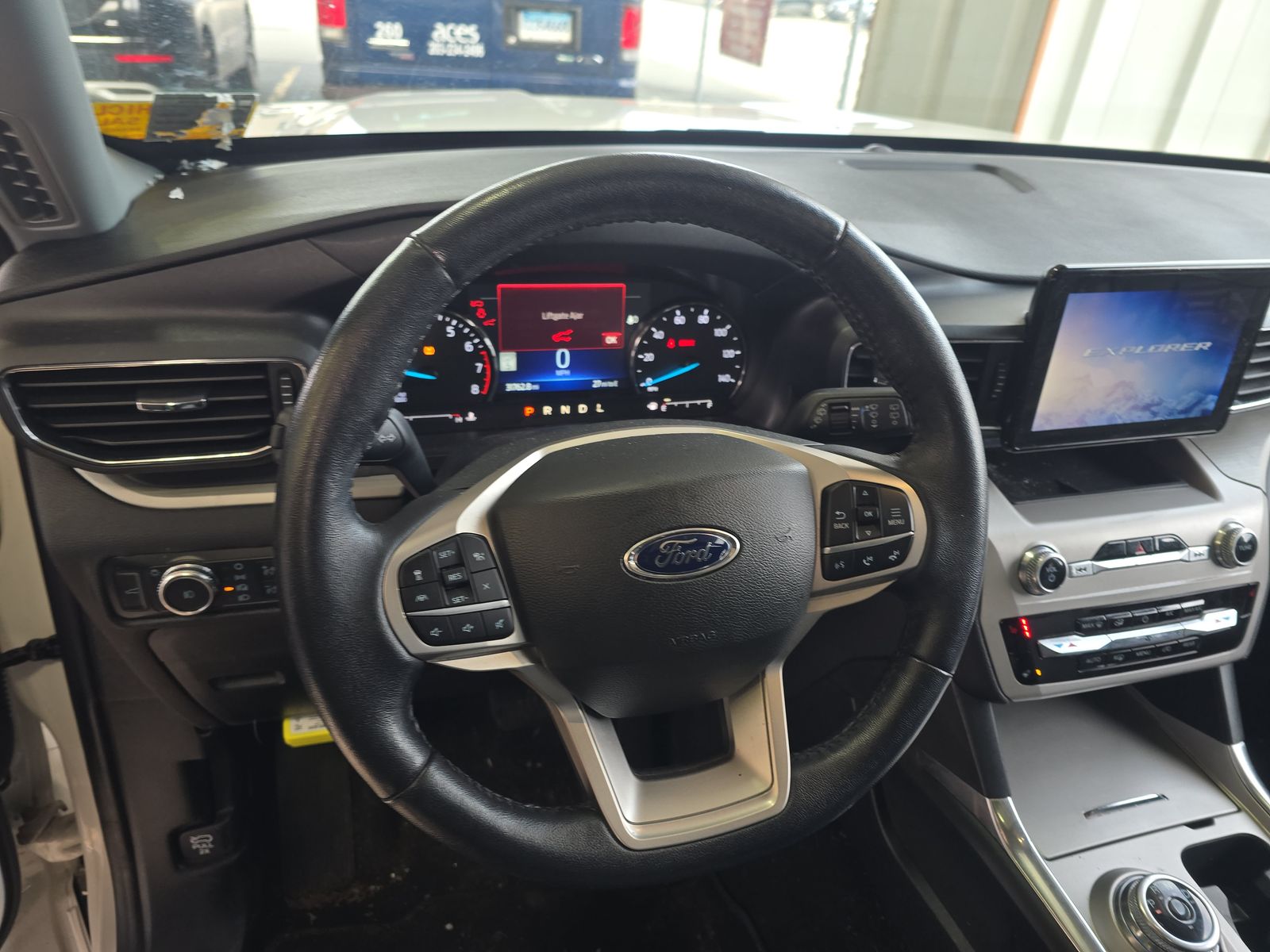 2022 Ford Explorer XLT AWD