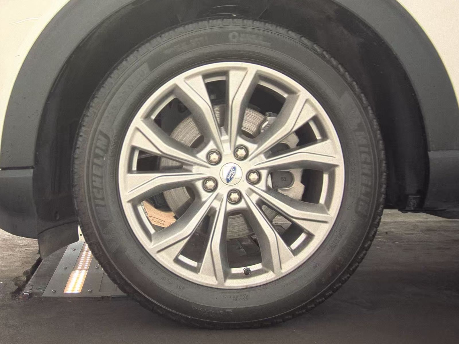 2023 Ford Explorer Limited AWD