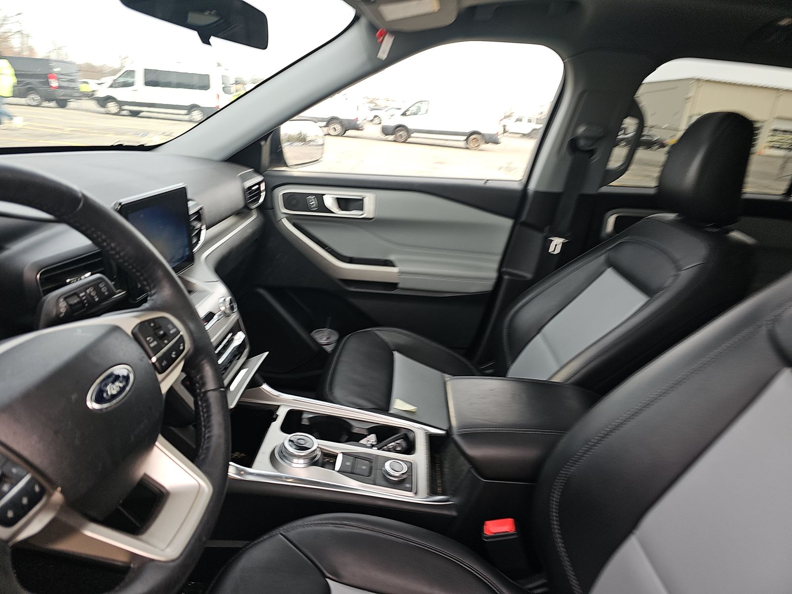 2022 Ford Explorer XLT AWD