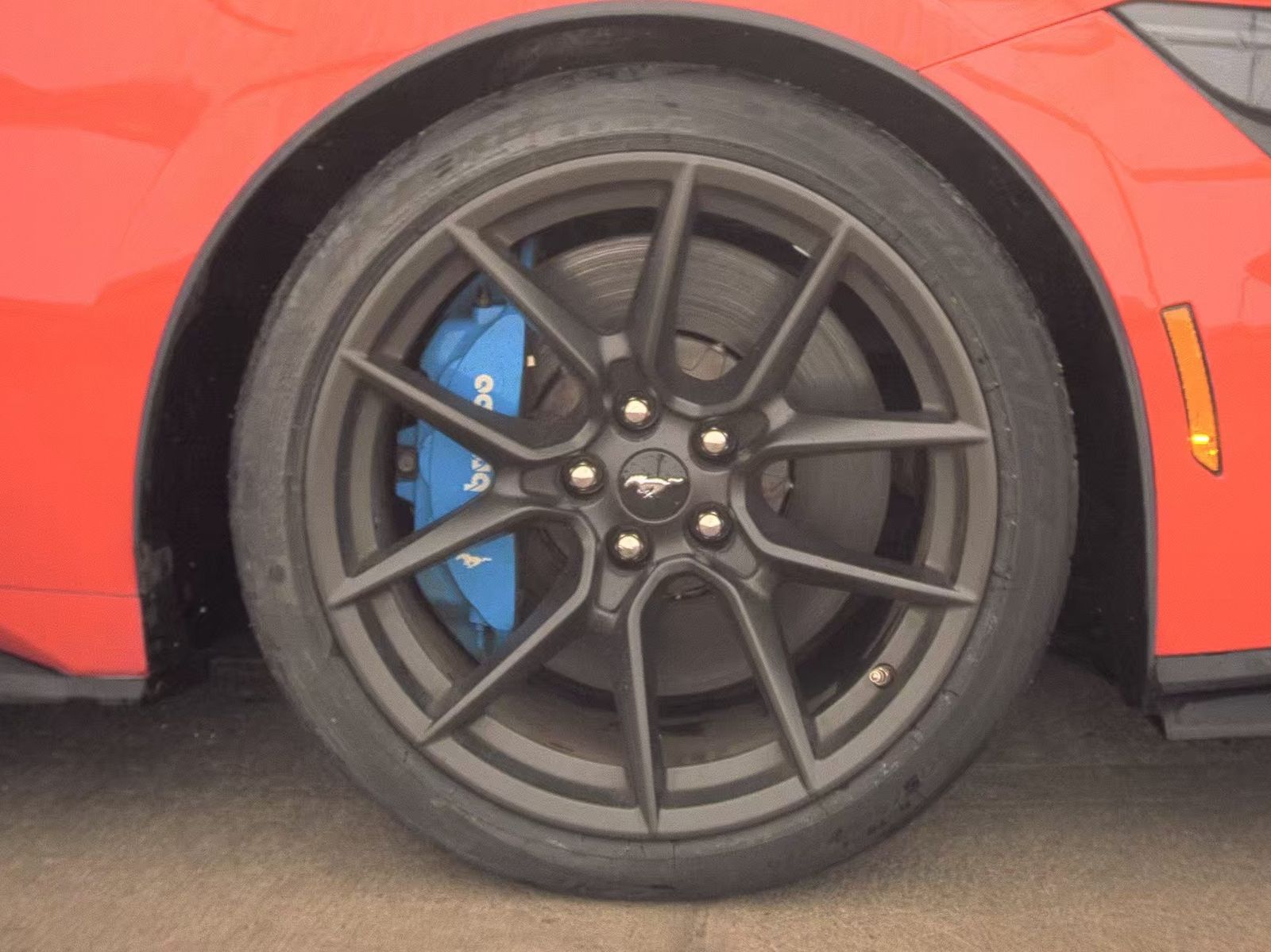 2024 Ford Mustang Dark Horse RWD