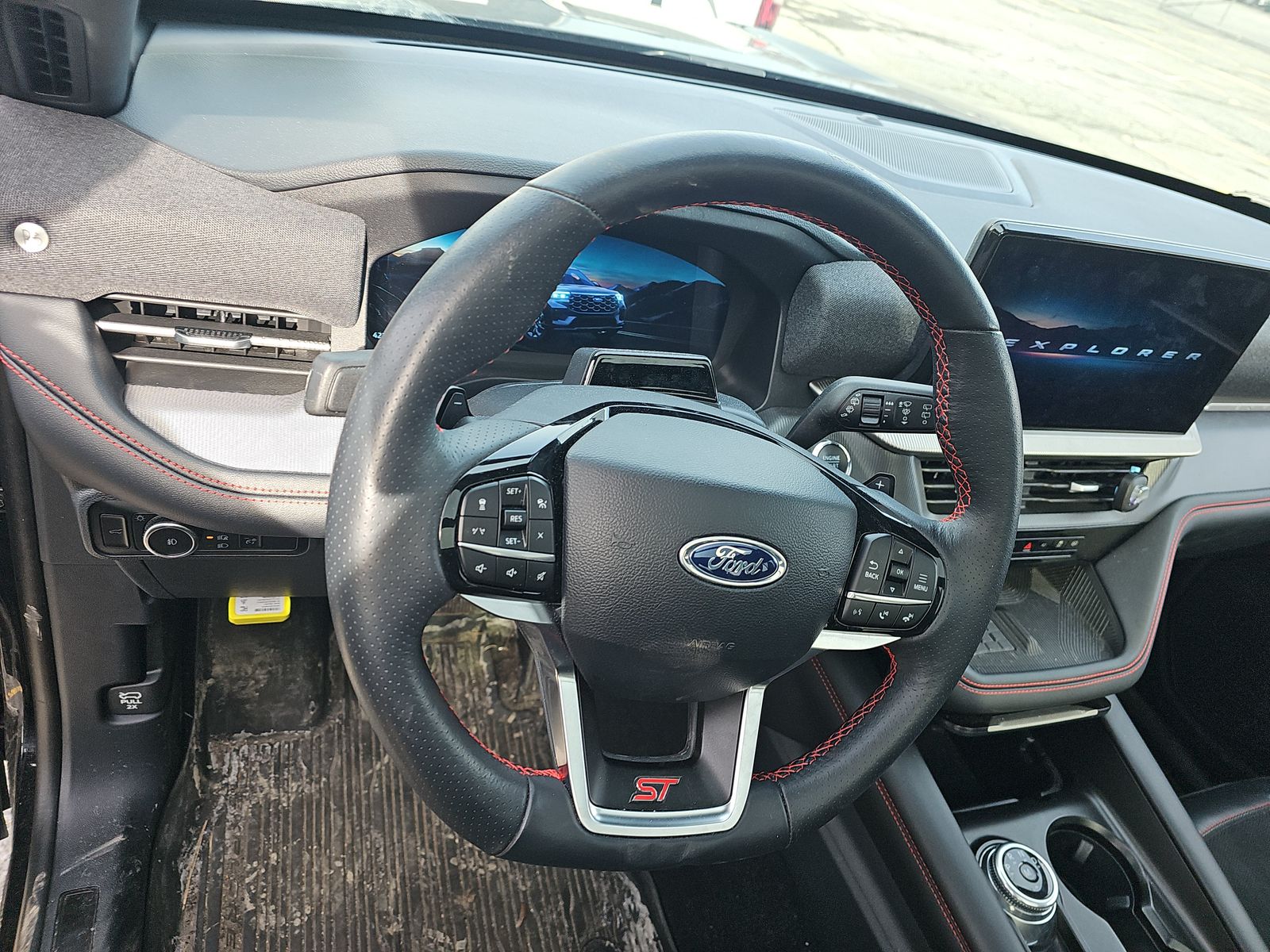 2025 Ford Explorer ST AWD