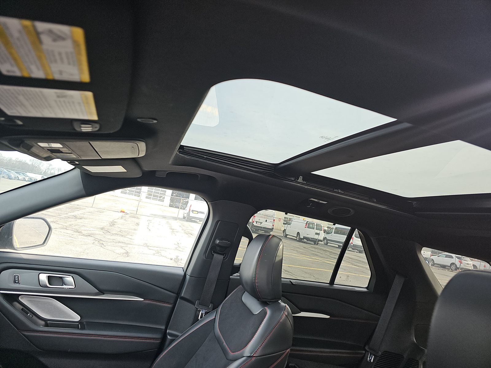 2025 Ford Explorer ST AWD