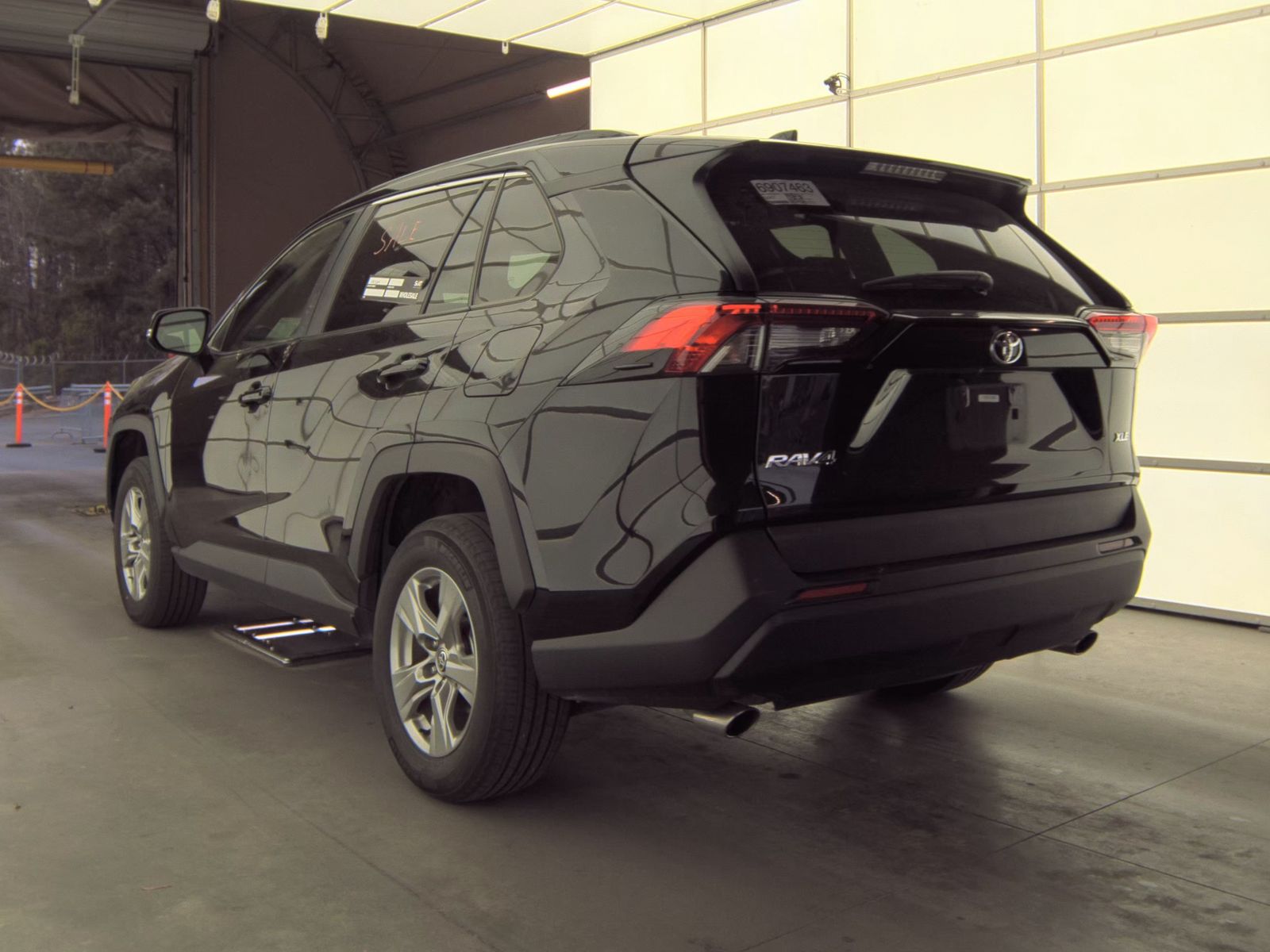 2024 Toyota RAV4 XLE FWD