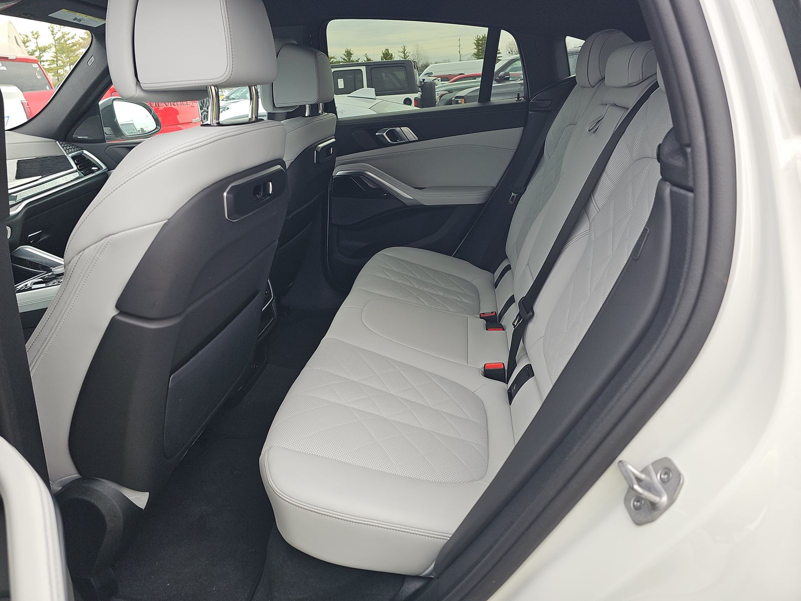 2026 BMW X6 xDrive40i AWD