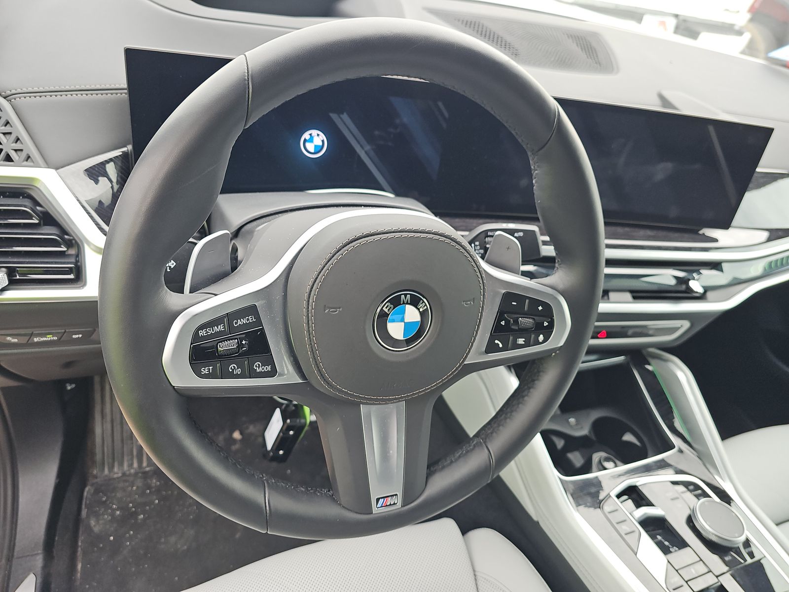 2026 BMW X6 xDrive40i AWD