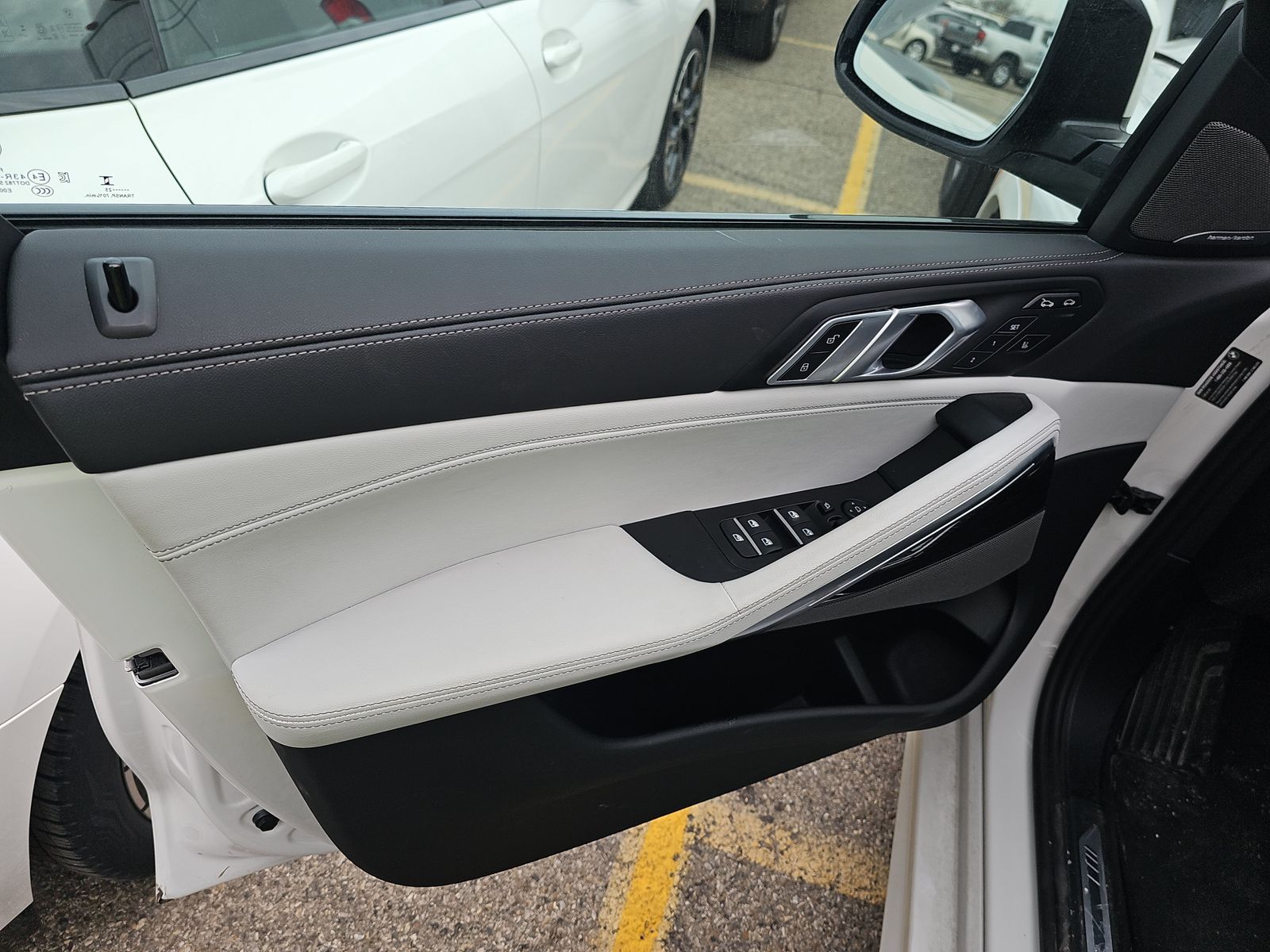 2026 BMW X6 xDrive40i AWD