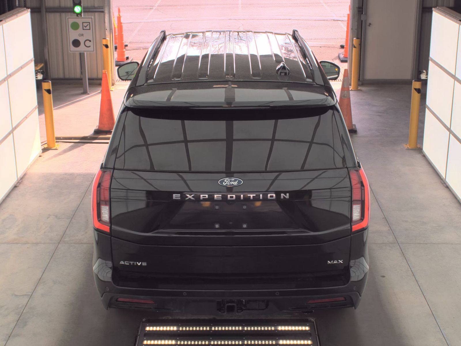 FORD EXPEDITION MAX - 7