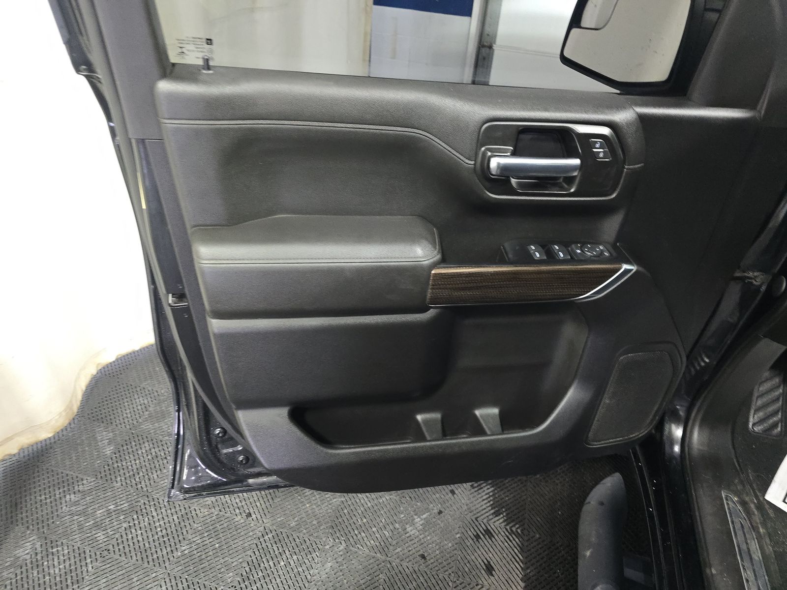 CHEVROLET LT TRL BOS - 10