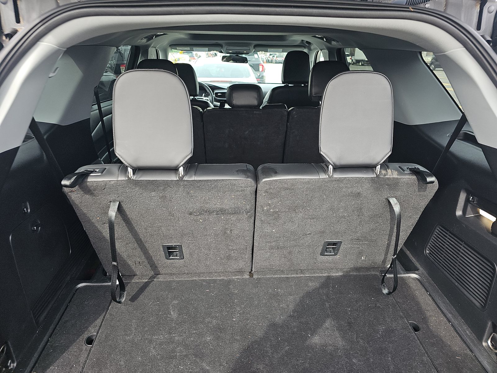 2022 Ford Explorer XLT AWD