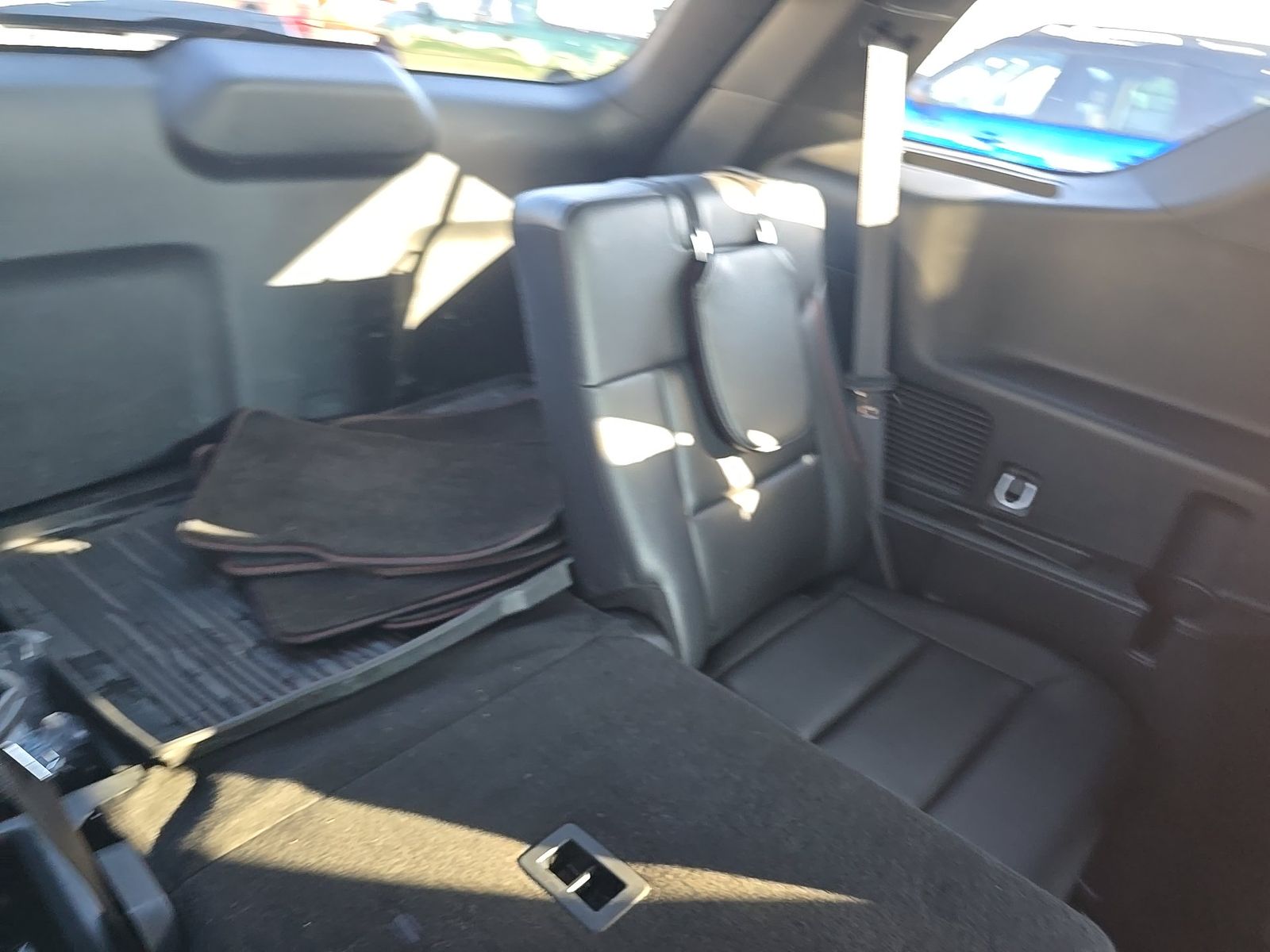 2023 Ford Explorer ST-Line RWD