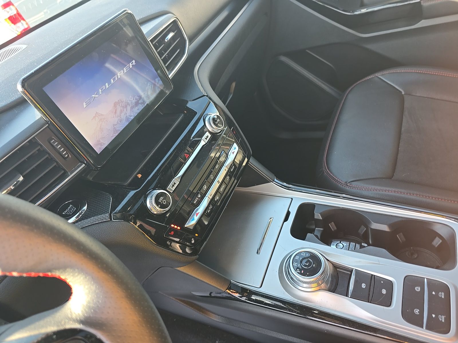 2023 Ford Explorer ST-Line RWD