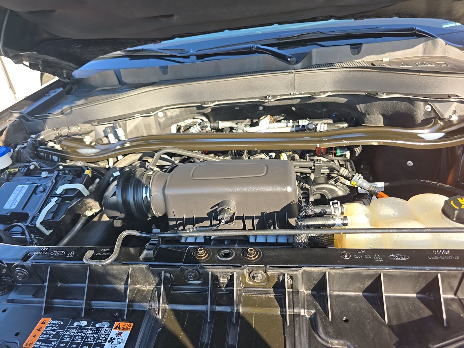 2023 Ford Explorer ST-Line RWD