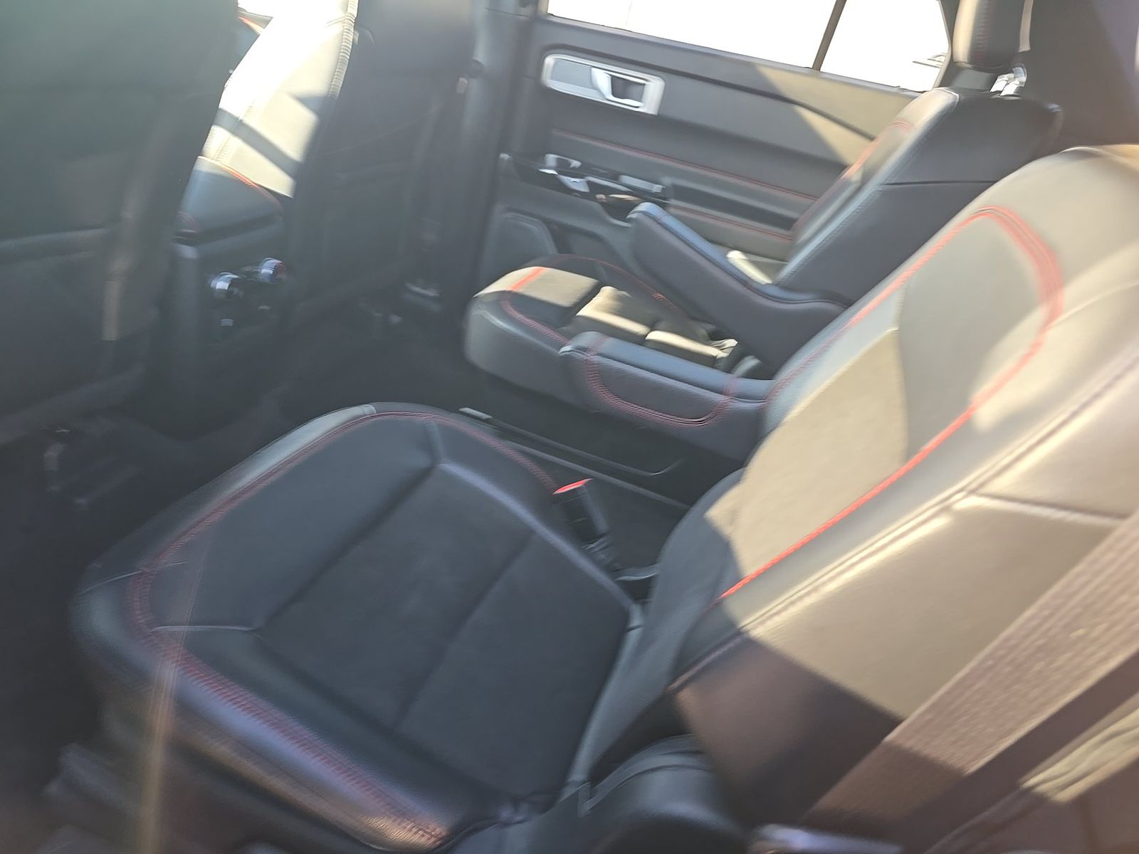 2023 Ford Explorer ST-Line RWD