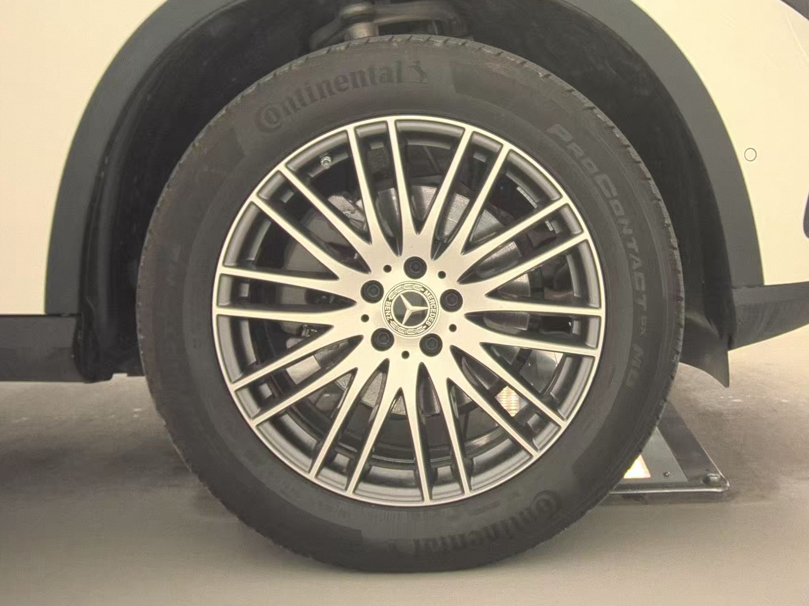 2025 Mercedes-Benz GLC GLC 300 AWD