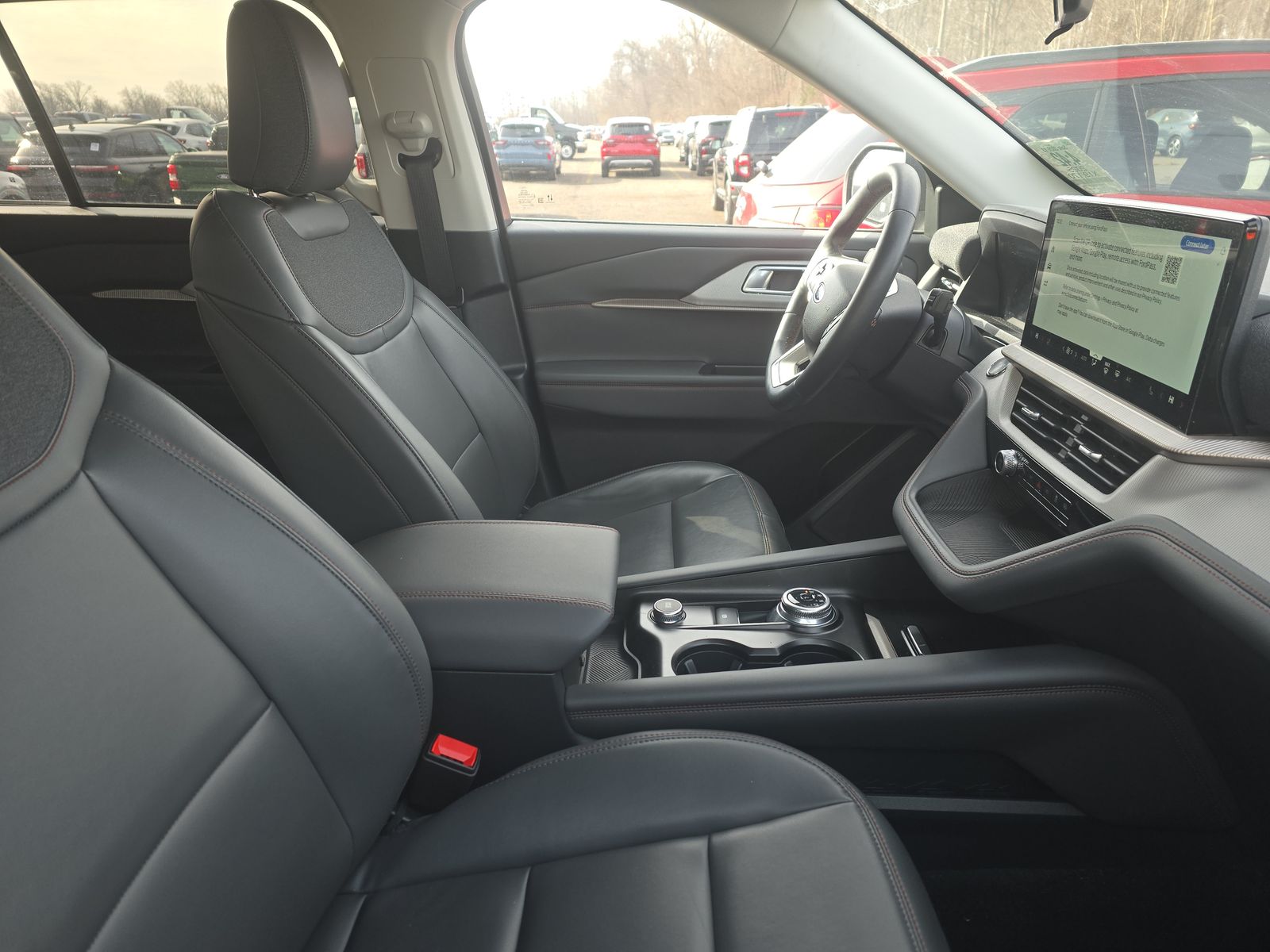 2025 Ford Explorer Active RWD