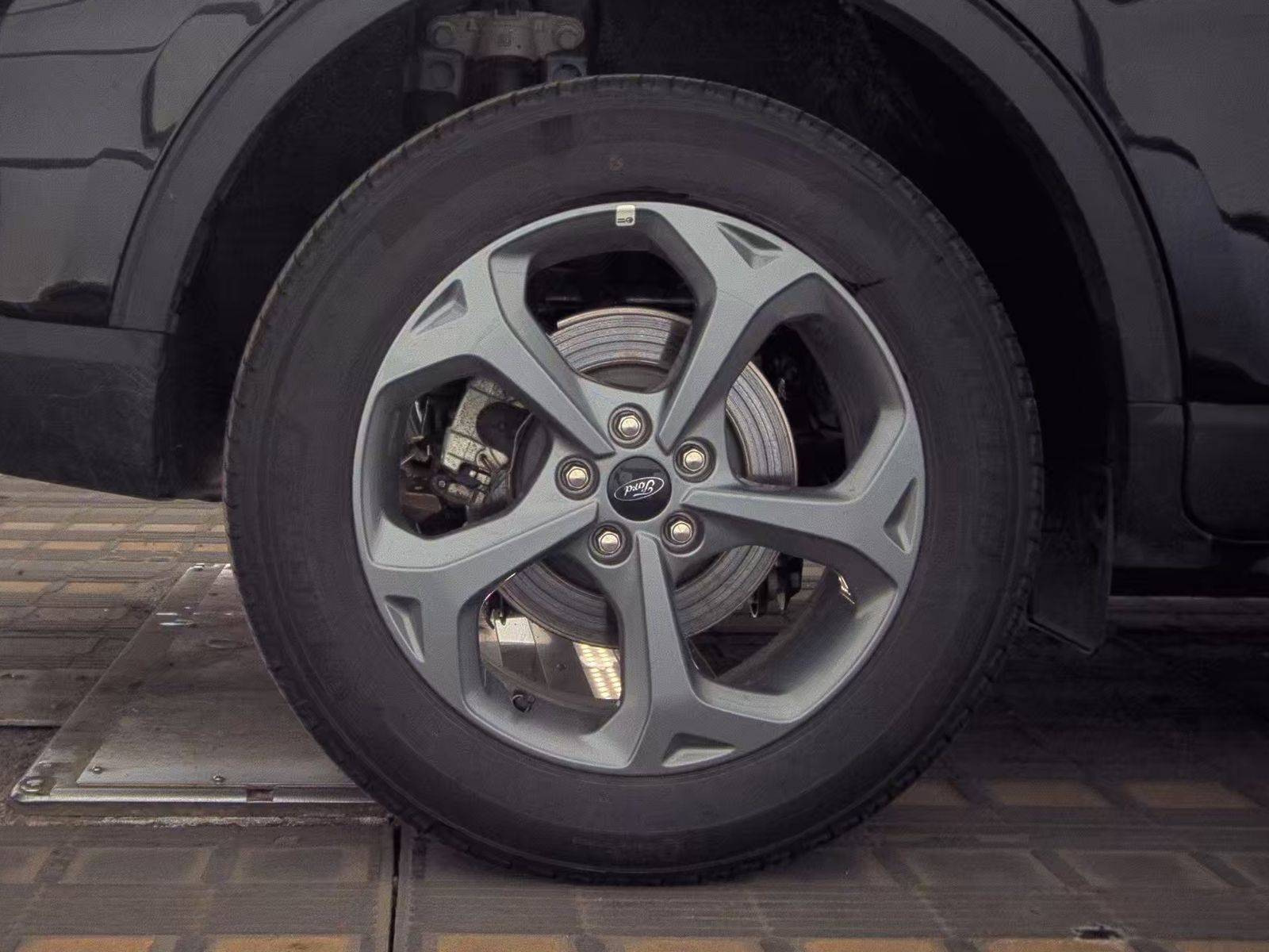 2025 Ford Escape ST-Line AWD