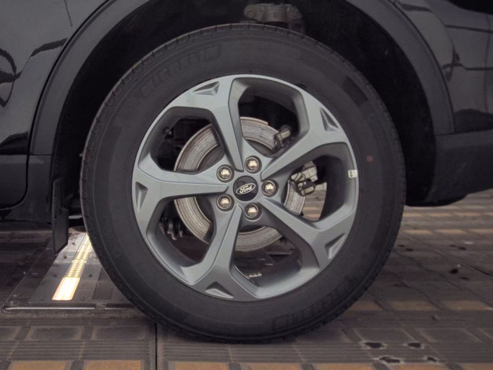 2025 Ford Escape ST-Line AWD