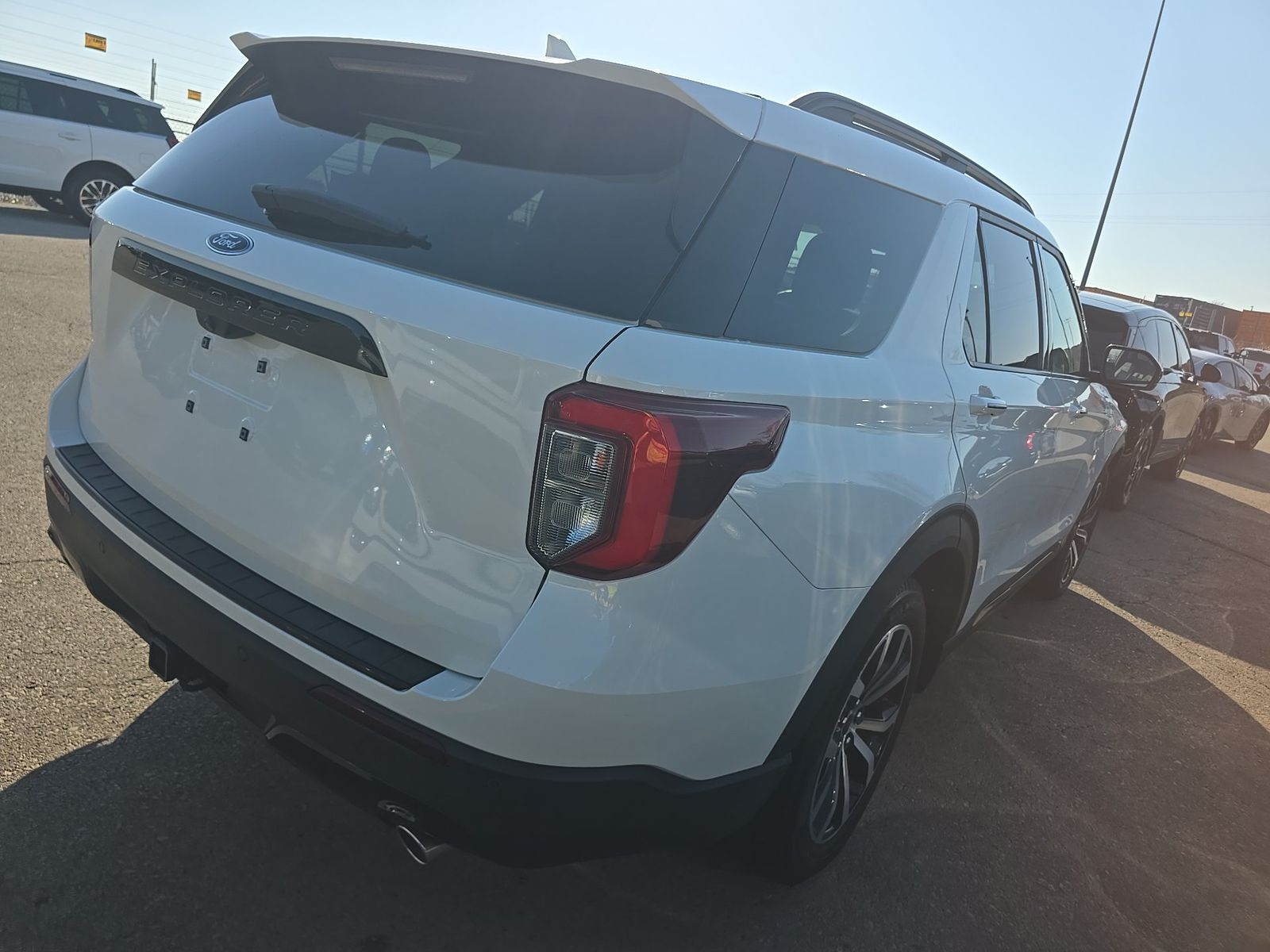 FORD EXPLORER - 5