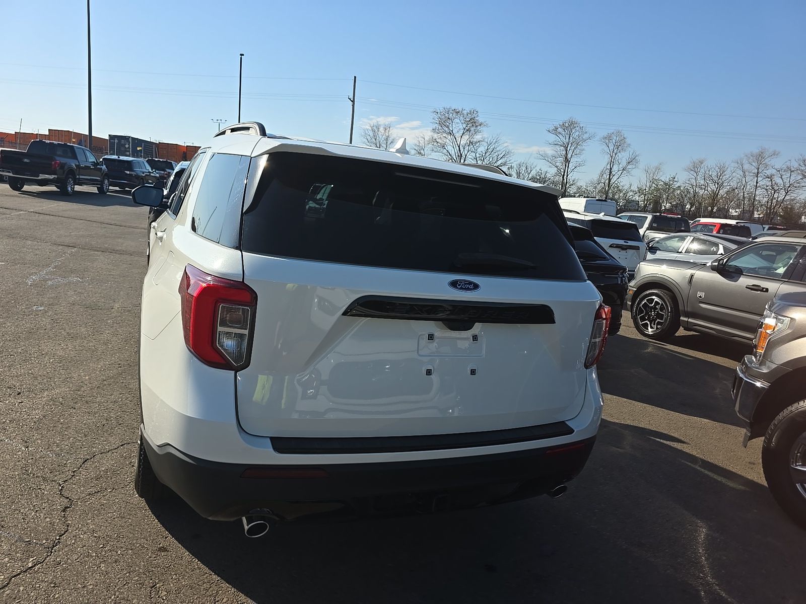 FORD EXPLORER - 6