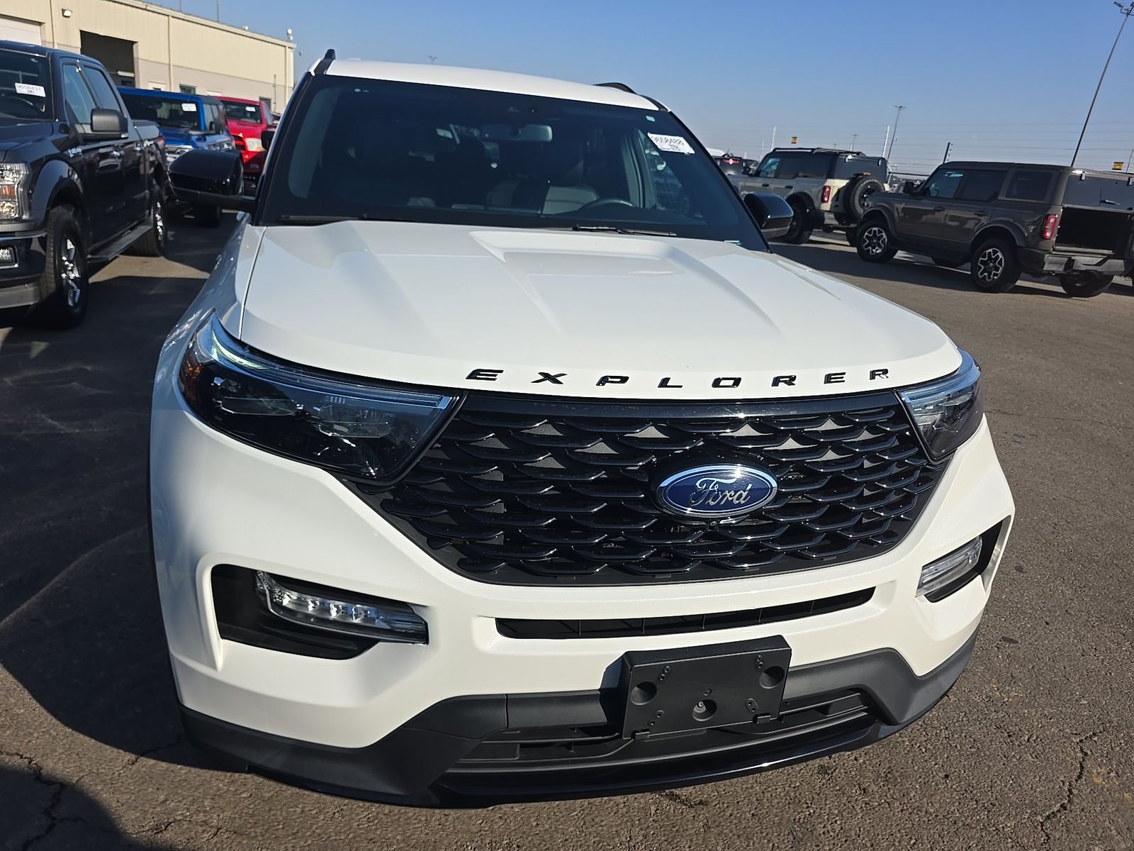 FORD EXPLORER - 3