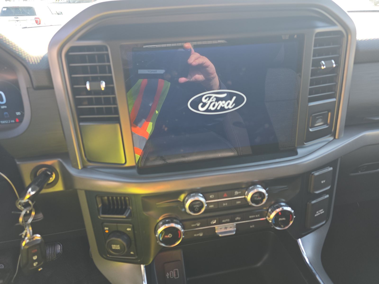 2025 Ford F-150 XLT AWD