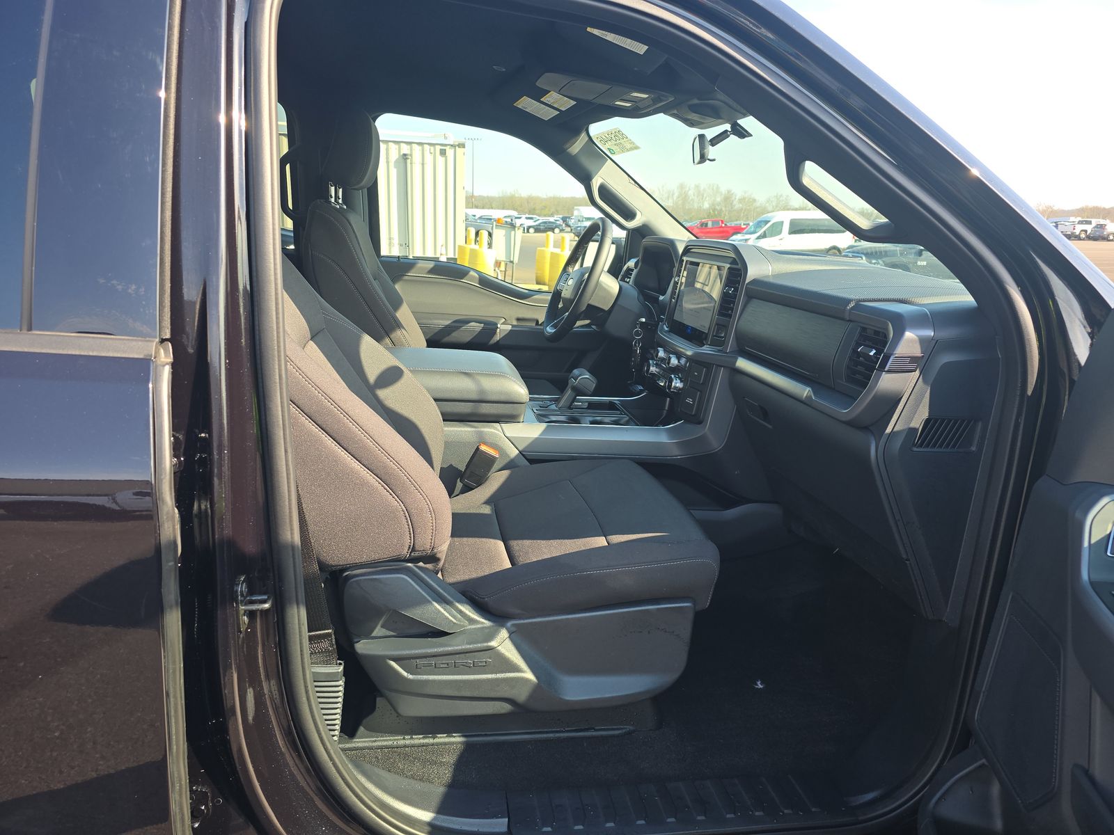 2025 Ford F-150 XLT AWD