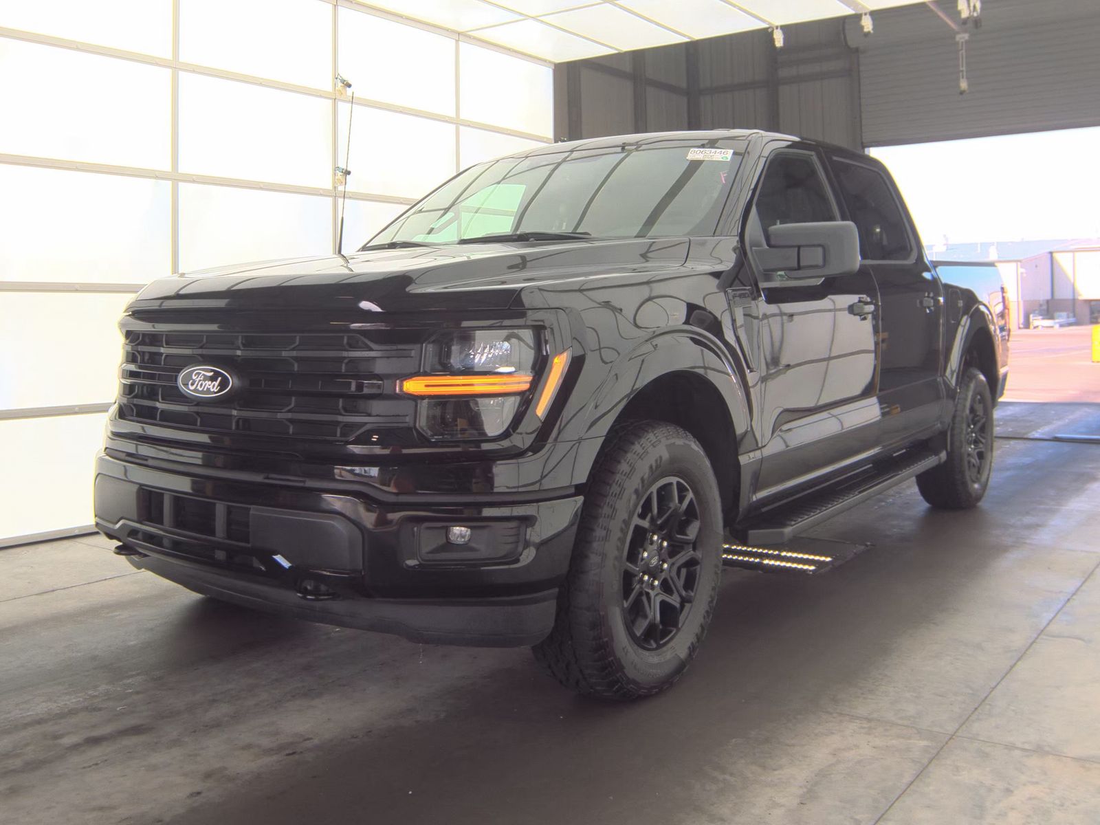 2025 Ford F-150 XLT AWD