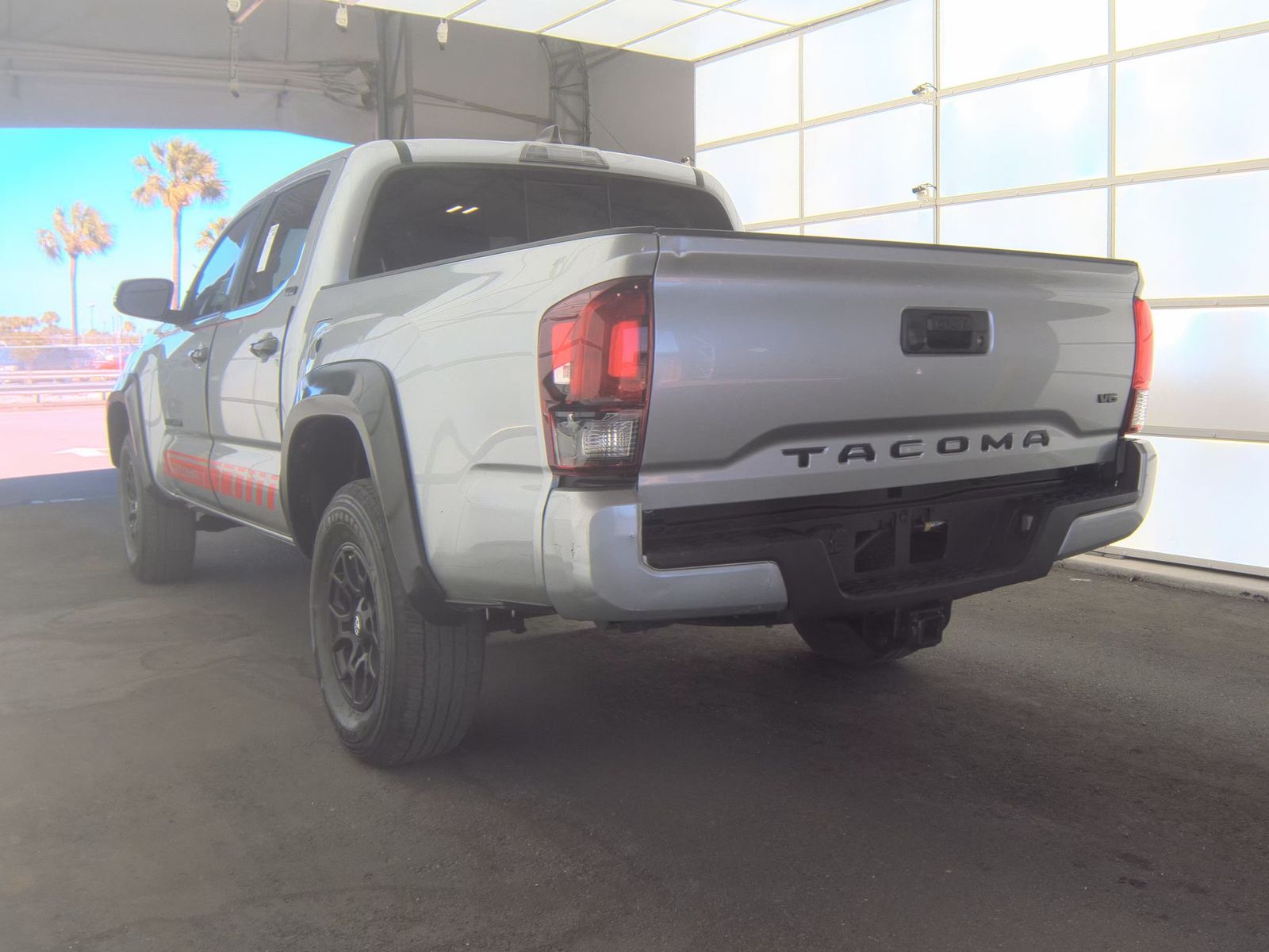 2022 Toyota Tacoma SR5 RWD
