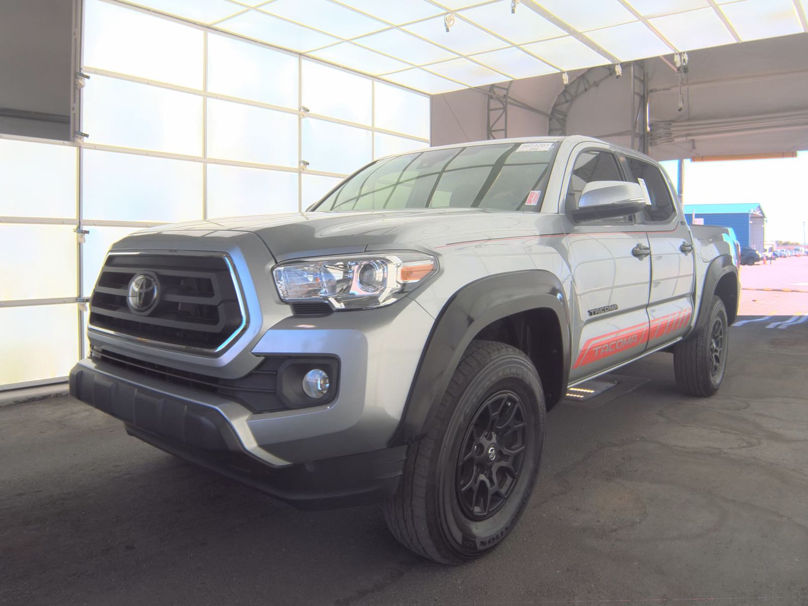 2022 Toyota Tacoma SR5 RWD