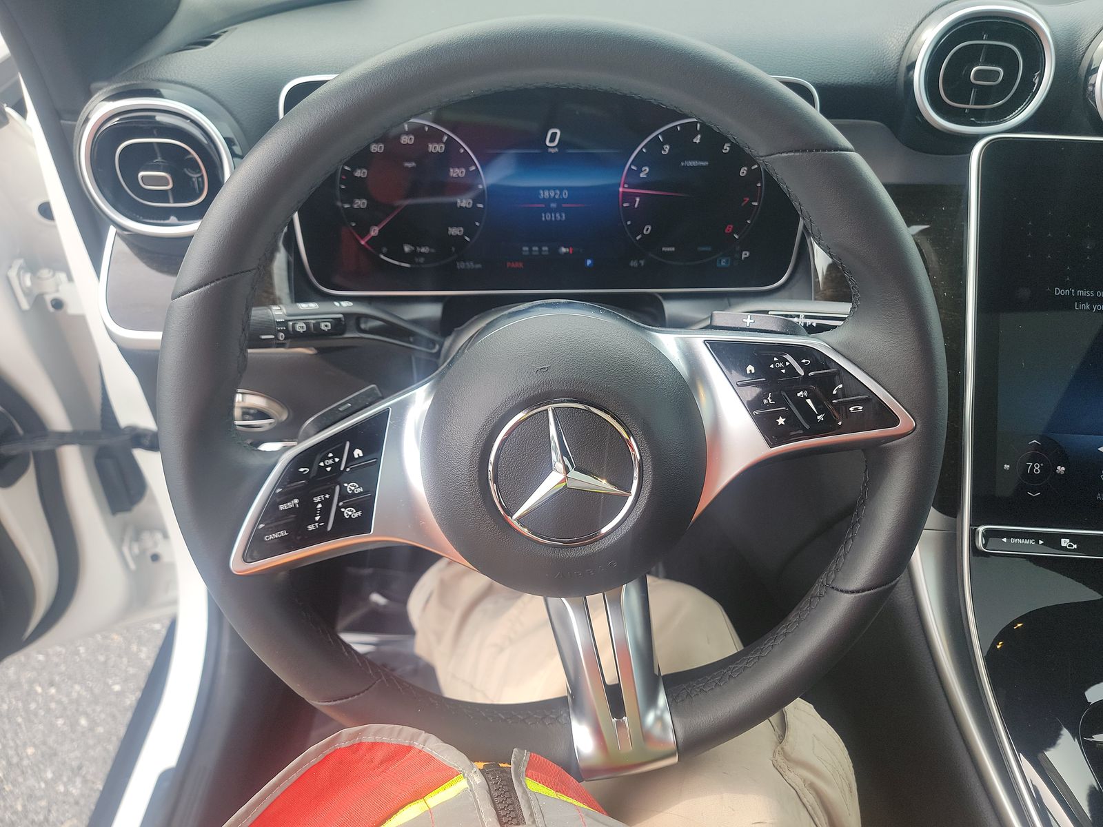 2025 Mercedes-Benz GLC GLC 300 AWD