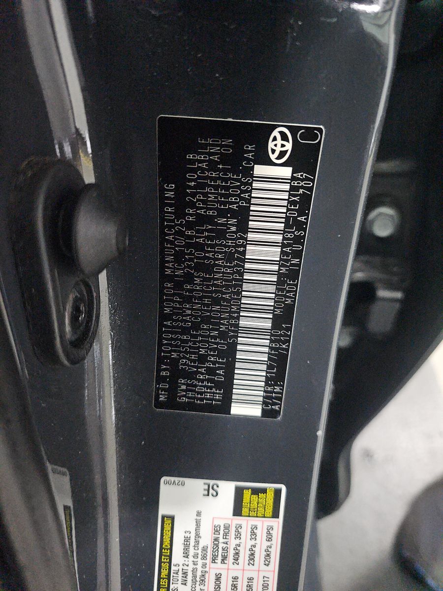 2026 Toyota Corolla LE FWD