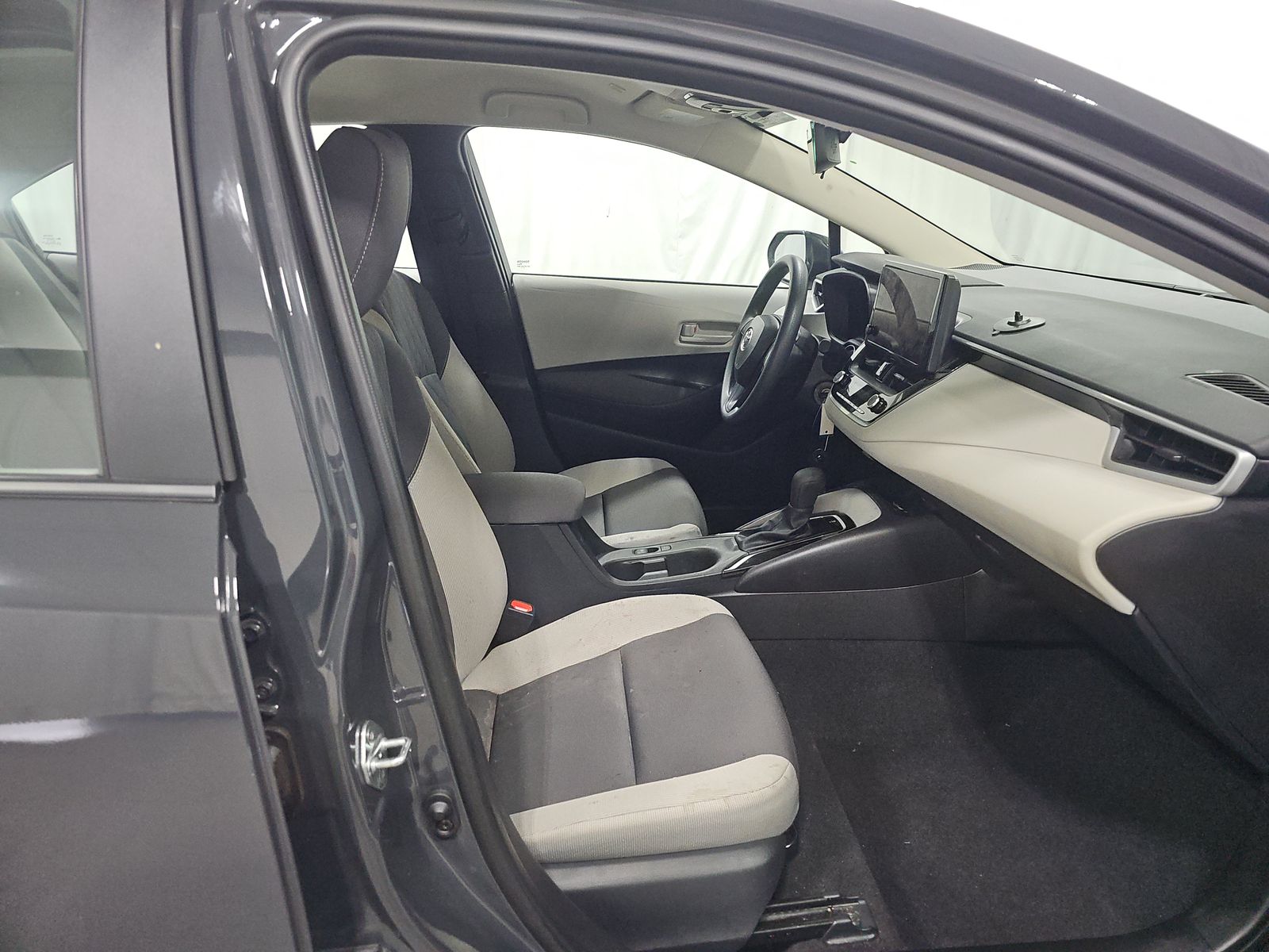 2026 Toyota Corolla LE FWD