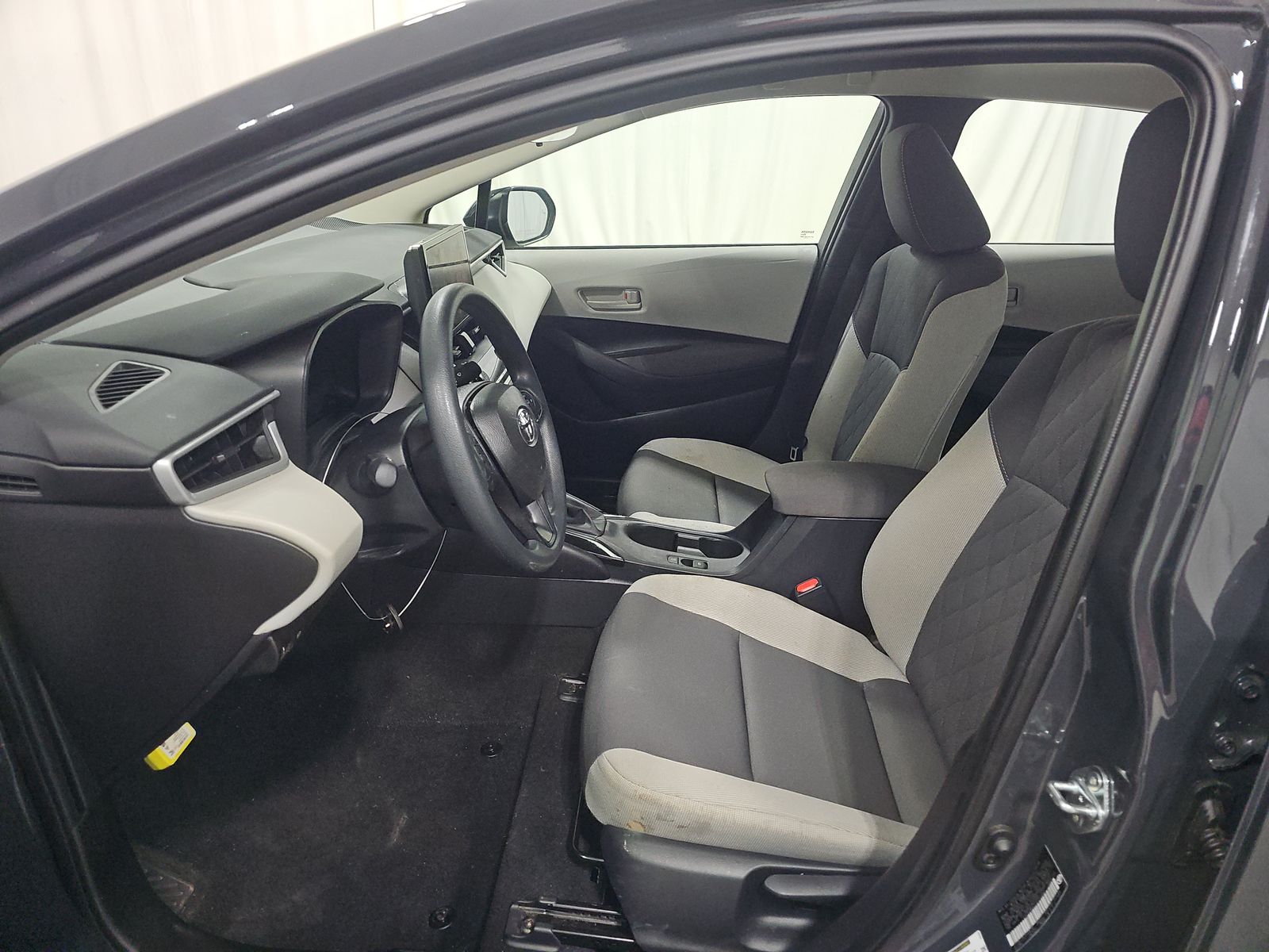 2026 Toyota Corolla LE FWD