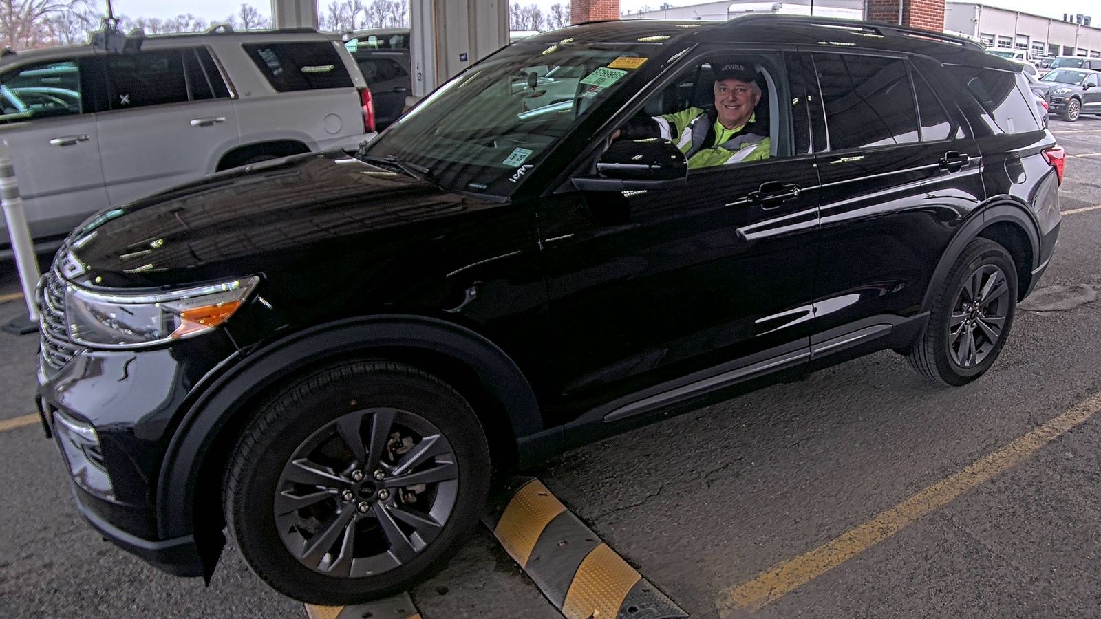 2022 Ford Explorer XLT AWD