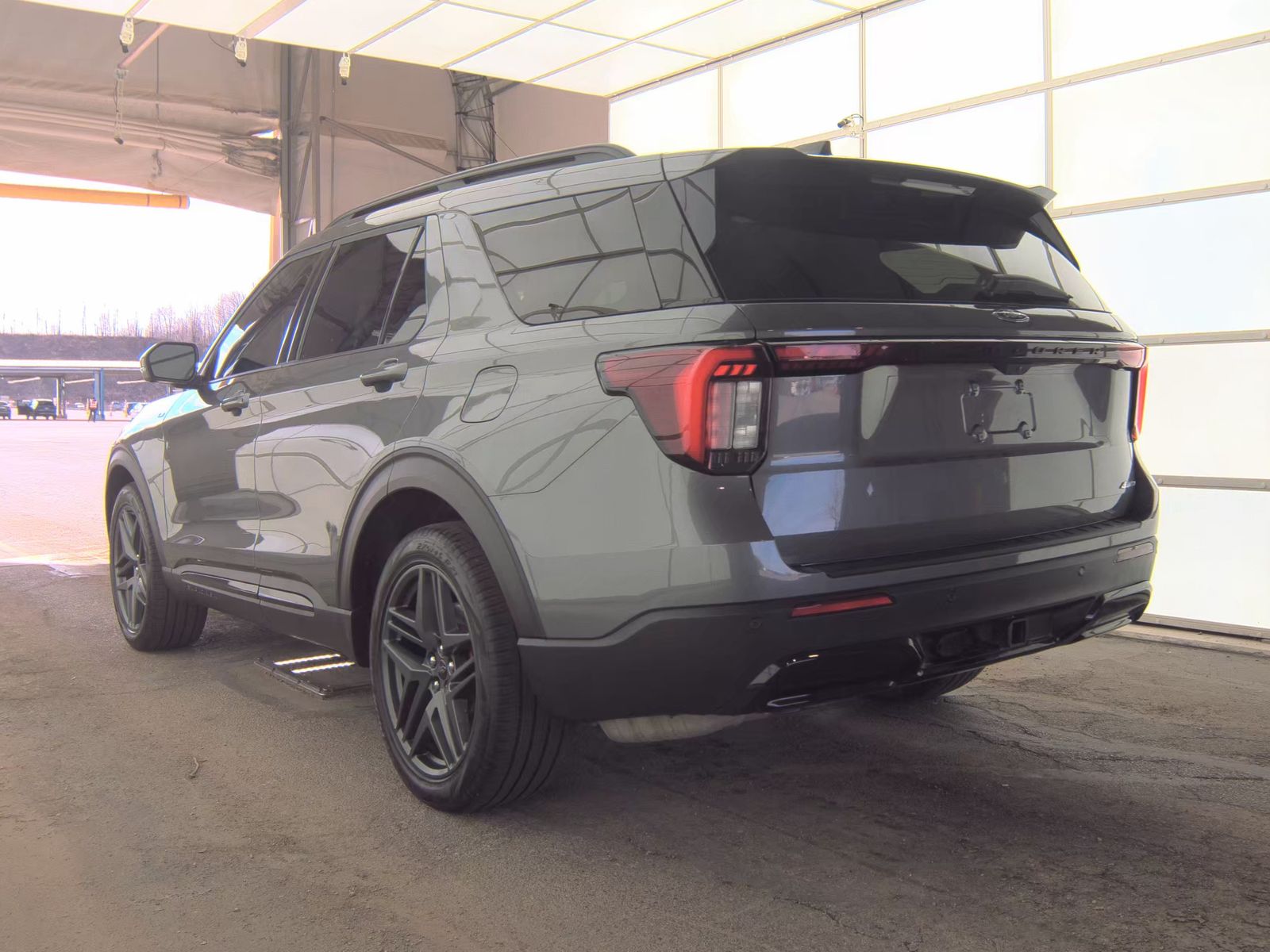2025 Ford Explorer ST-Line AWD