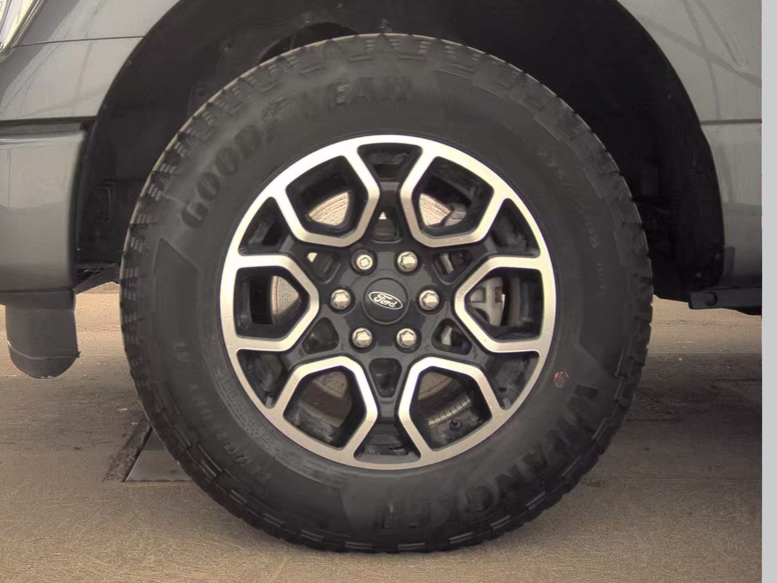 2023 Ford F-150 XLT AWD