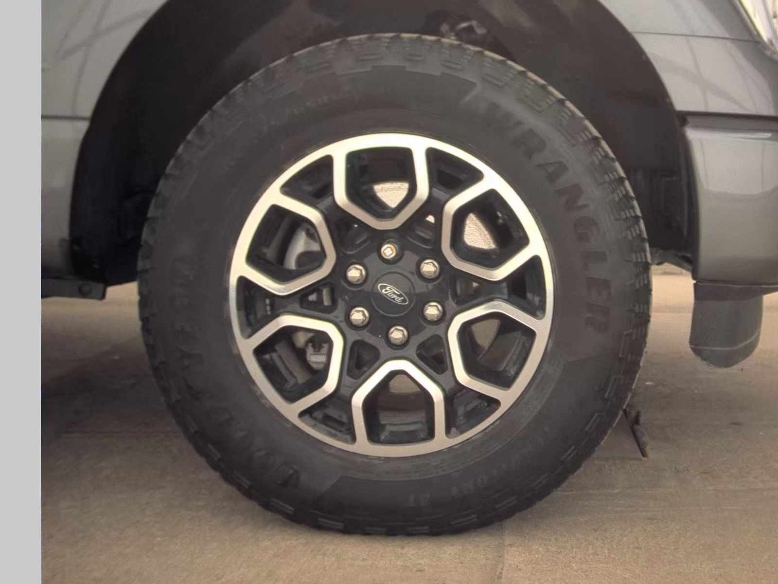 2023 Ford F-150 XLT AWD